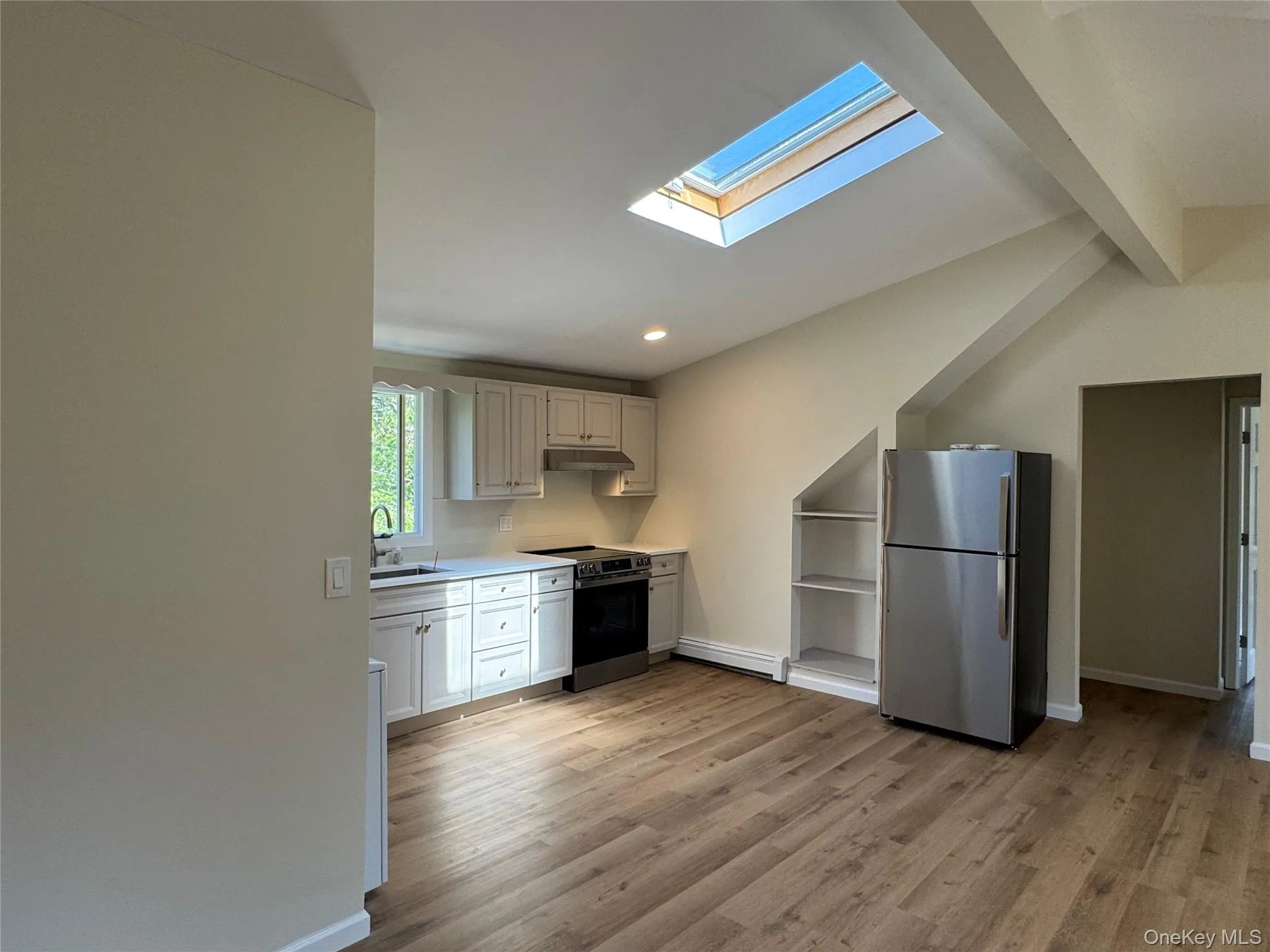 1 Towne Court, Huntington, NY, 3 Bedrooms Bedrooms, 5 Rooms Rooms,1 BathroomBathrooms,Residential Lease,For Rent,Towne,0,1028572 1 Towne Court, Huntington, NY, 3 Bedrooms Bedrooms, 5 Rooms Rooms,1 BathroomBathrooms,Residential Lease,For Rent,Towne,0,1028572