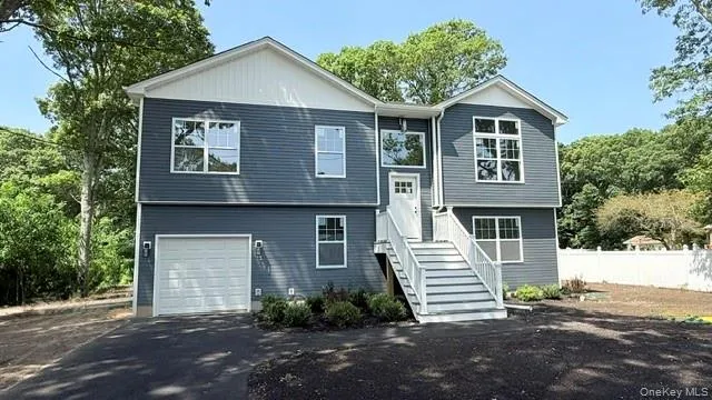 964 Sipp Avenue, Brookhaven, NY, 4 Bedrooms Bedrooms, 9 Rooms Rooms,3 BathroomsBathrooms,Residential,For Rent,Sipp,0,1028573 964 Sipp Avenue, Brookhaven, NY, 4 Bedrooms Bedrooms, 9 Rooms Rooms,3 BathroomsBathrooms,Residential,For Rent,Sipp,0,1028573