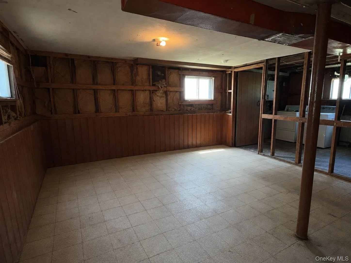 1020 Niagara Avenue, Babylon, NY, 3 Bedrooms Bedrooms, 7 Rooms Rooms,1 BathroomBathrooms,Residential,For Rent,Niagara,0,1028576 1020 Niagara Avenue, Babylon, NY, 3 Bedrooms Bedrooms, 7 Rooms Rooms,1 BathroomBathrooms,Residential,For Rent,Niagara,0,1028576