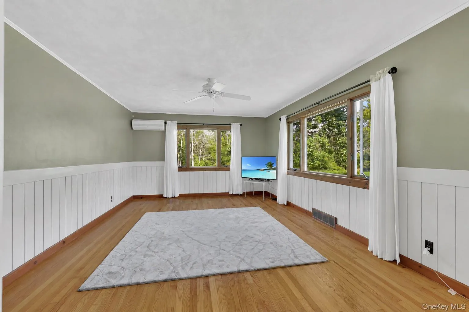 30 Murray Road, Middletown, NY, 3 Bedrooms Bedrooms, 7 Rooms Rooms,1 BathroomBathrooms,Residential,For Rent,Murray,0,1028580 30 Murray Road, Middletown, NY, 3 Bedrooms Bedrooms, 7 Rooms Rooms,1 BathroomBathrooms,Residential,For Rent,Murray,0,1028580