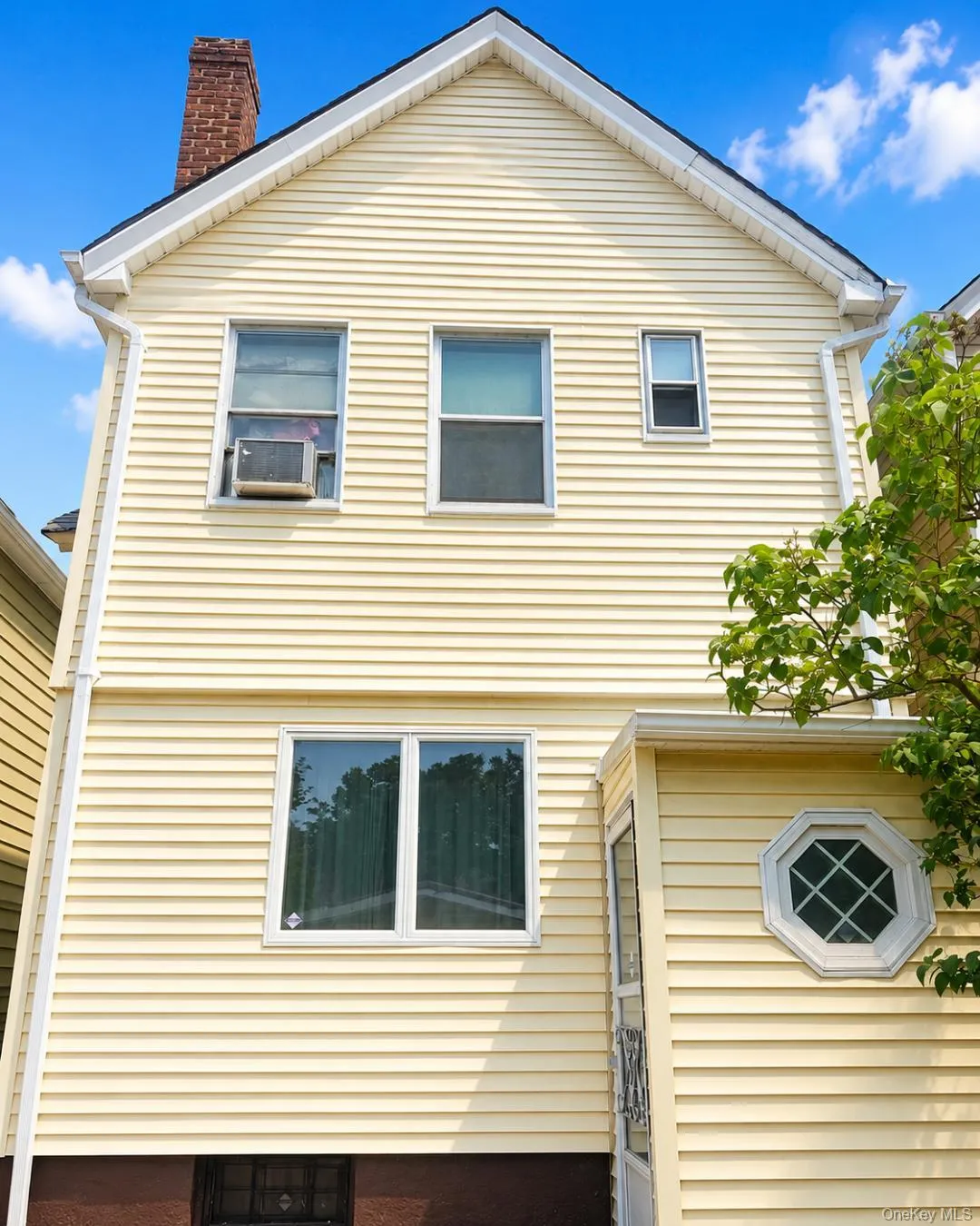 87-09 69th Avenue, New York, NY, 3 Bedrooms Bedrooms, 8 Rooms Rooms,2 BathroomsBathrooms,Residential,For Rent,69th,0,1028582 87-09 69th Avenue, New York, NY, 3 Bedrooms Bedrooms, 8 Rooms Rooms,2 BathroomsBathrooms,Residential,For Rent,69th,0,1028582