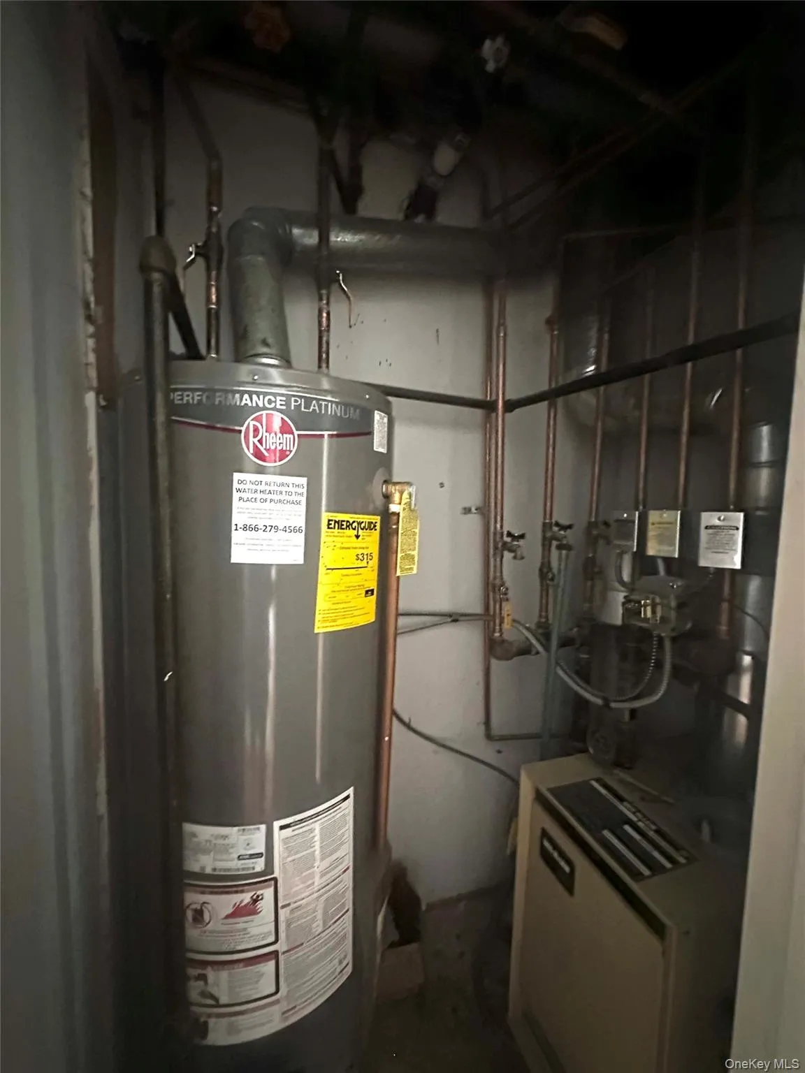 120-25 Ketch Court, New York, NY, 3 Bedrooms Bedrooms, 7 Rooms Rooms,2 BathroomsBathrooms,Residential,For Rent,Ketch,0,1028587 120-25 Ketch Court, New York, NY, 3 Bedrooms Bedrooms, 7 Rooms Rooms,2 BathroomsBathrooms,Residential,For Rent,Ketch,0,1028587