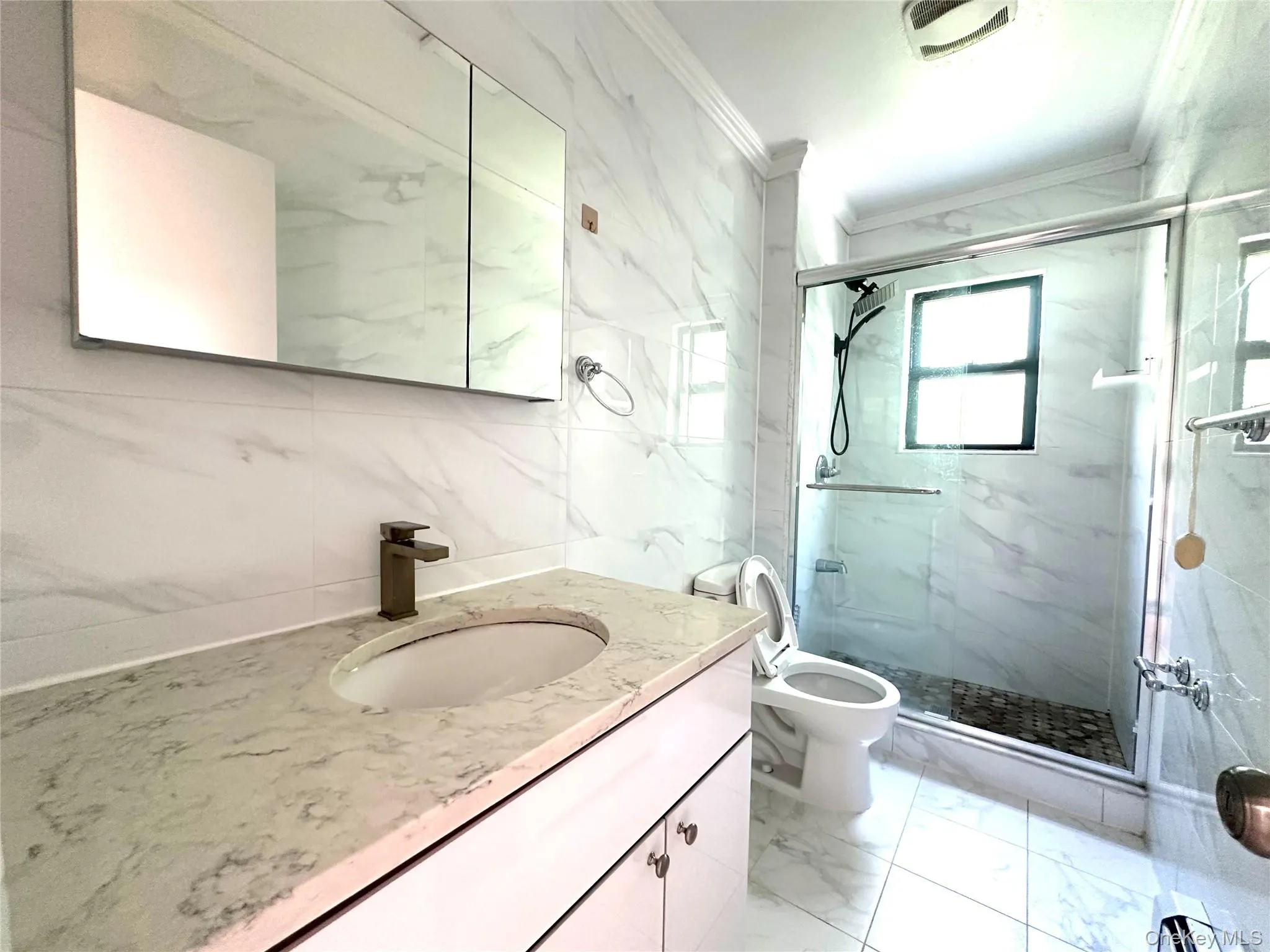 120-25 Ketch Court, New York, NY, 3 Bedrooms Bedrooms, 7 Rooms Rooms,2 BathroomsBathrooms,Residential,For Rent,Ketch,0,1028587 120-25 Ketch Court, New York, NY, 3 Bedrooms Bedrooms, 7 Rooms Rooms,2 BathroomsBathrooms,Residential,For Rent,Ketch,0,1028587