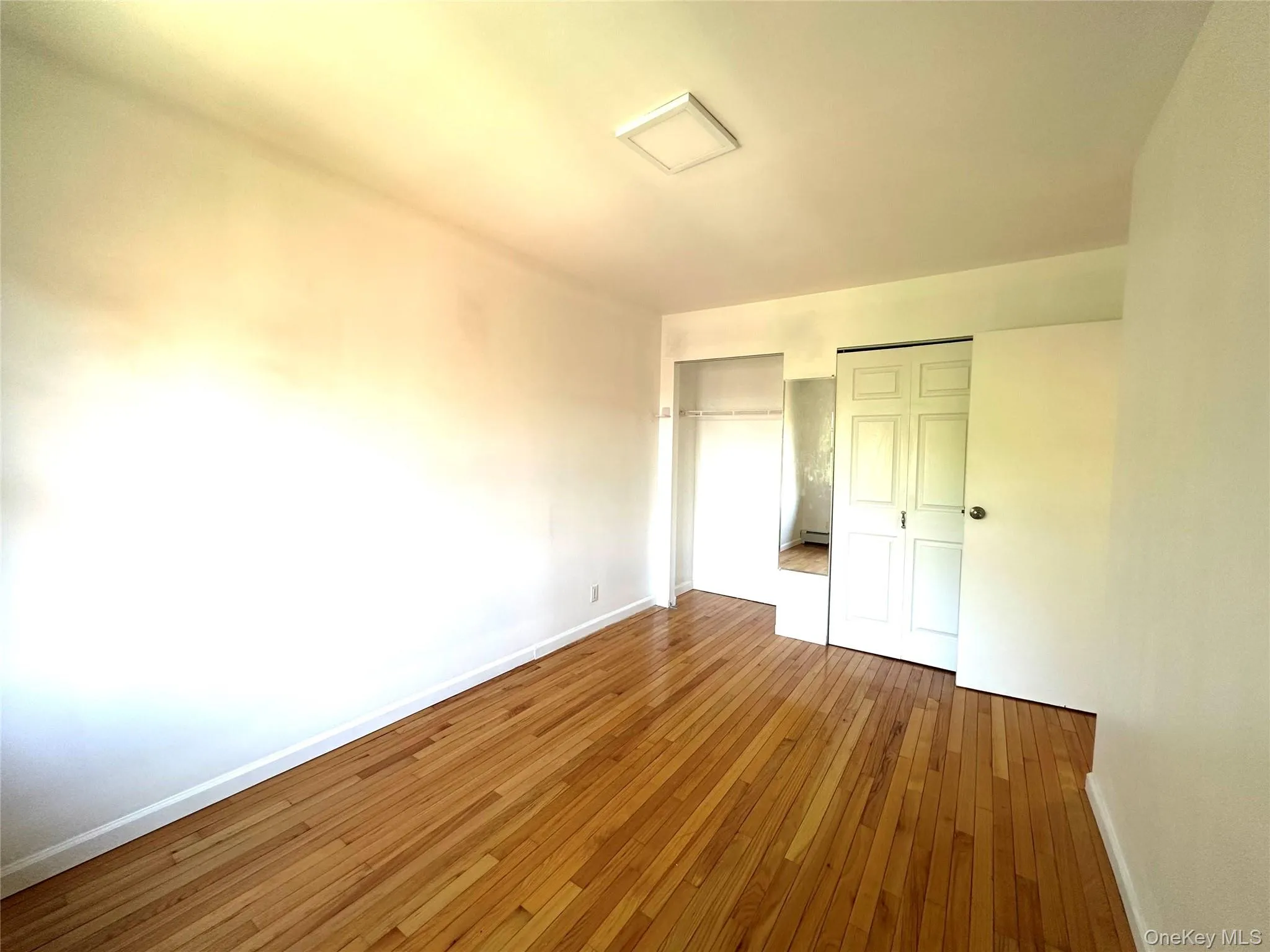 120-25 Ketch Court, New York, NY, 3 Bedrooms Bedrooms, 7 Rooms Rooms,2 BathroomsBathrooms,Residential,For Rent,Ketch,0,1028587 120-25 Ketch Court, New York, NY, 3 Bedrooms Bedrooms, 7 Rooms Rooms,2 BathroomsBathrooms,Residential,For Rent,Ketch,0,1028587