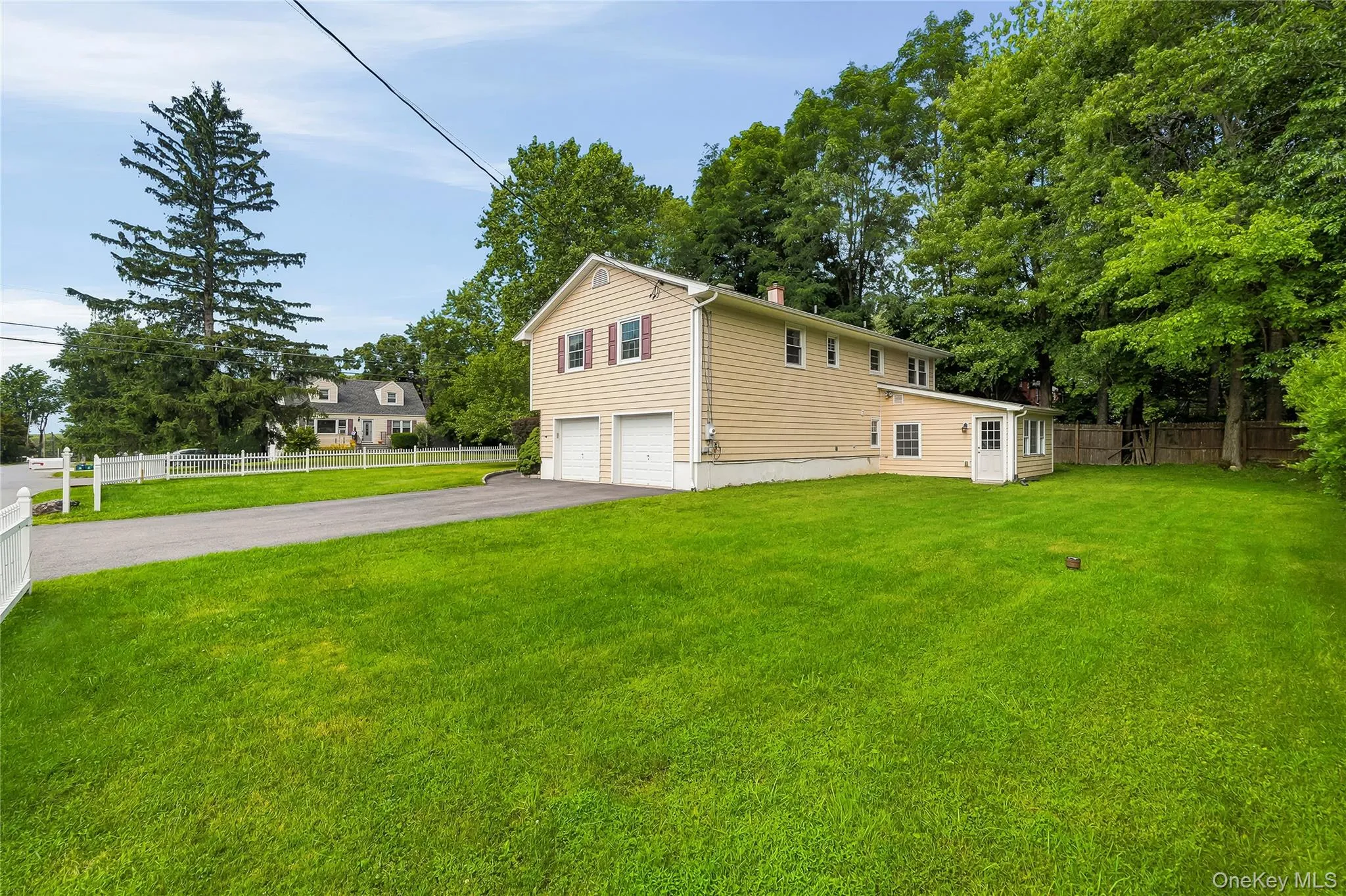 181 Montross Road, Yorktown, NY, 3 Bedrooms Bedrooms, 8 Rooms Rooms,1 BathroomBathrooms,Residential,For Rent,Montross,0,1028589 181 Montross Road, Yorktown, NY, 3 Bedrooms Bedrooms, 8 Rooms Rooms,1 BathroomBathrooms,Residential,For Rent,Montross,0,1028589
