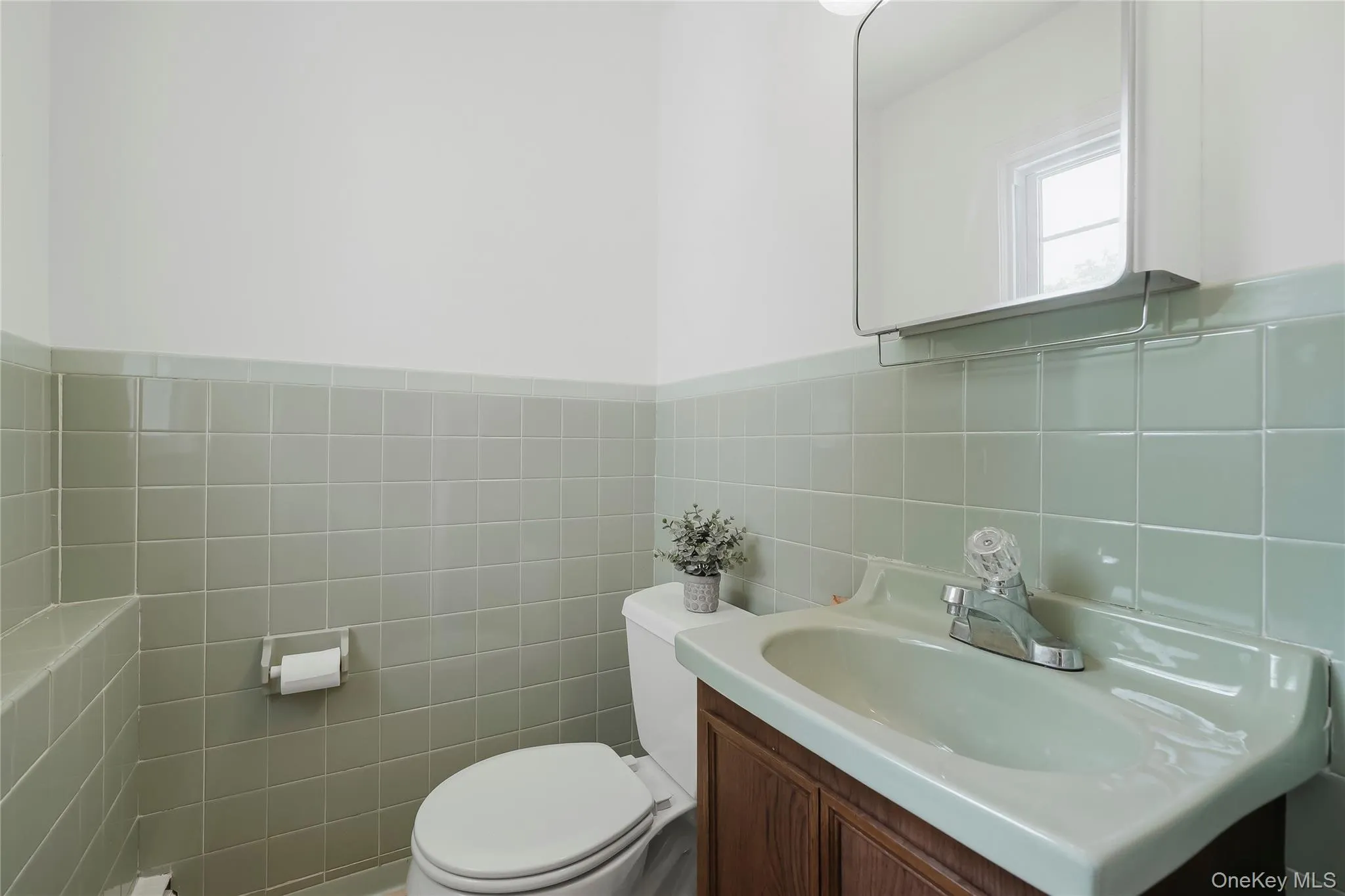 181 Montross Road, Yorktown, NY, 3 Bedrooms Bedrooms, 8 Rooms Rooms,1 BathroomBathrooms,Residential,For Rent,Montross,0,1028589 181 Montross Road, Yorktown, NY, 3 Bedrooms Bedrooms, 8 Rooms Rooms,1 BathroomBathrooms,Residential,For Rent,Montross,0,1028589