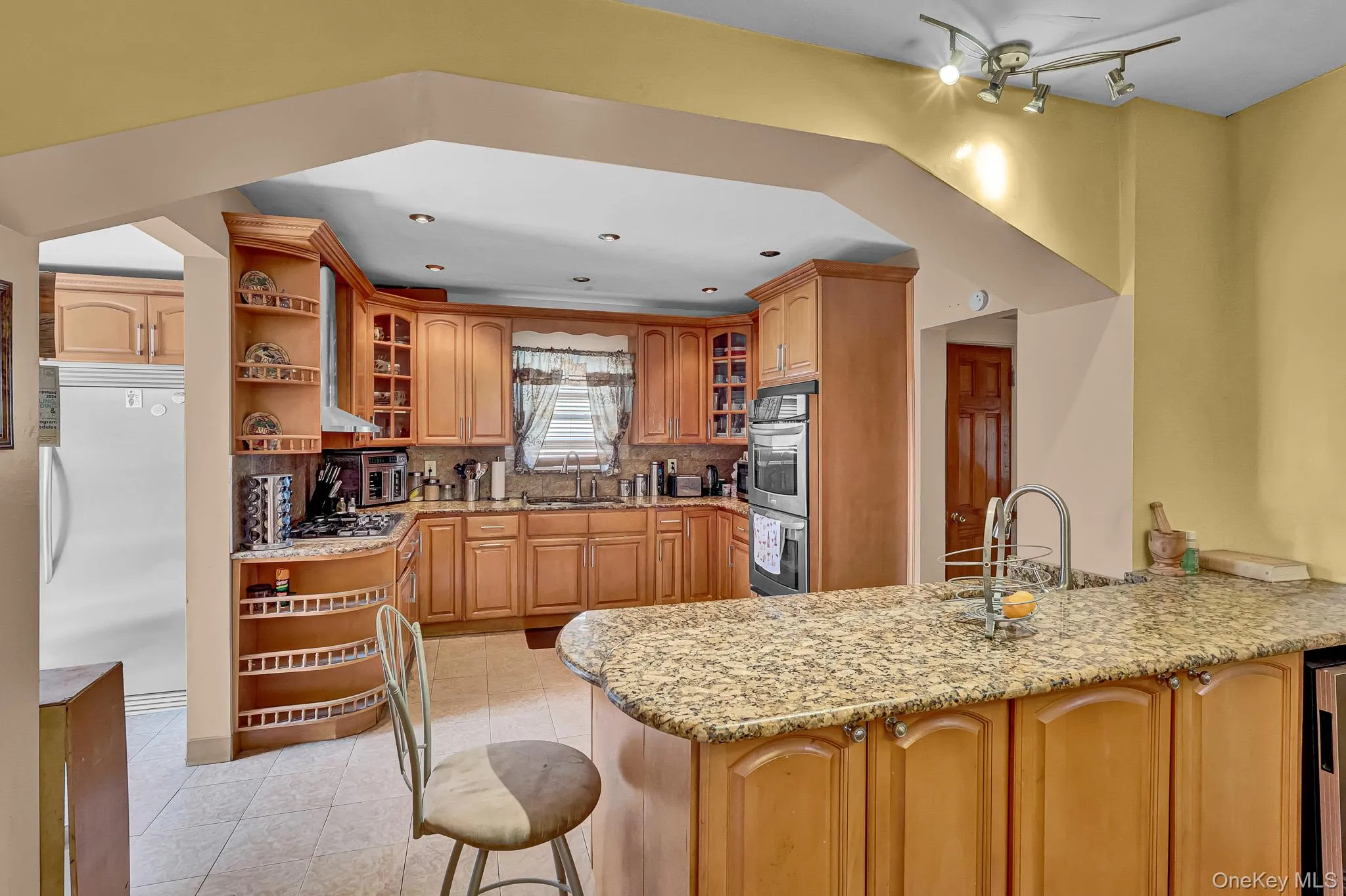 17 Shonnard Avenue, Hempstead, NY, 5 Bedrooms Bedrooms, 10 Rooms Rooms,2 BathroomsBathrooms,Residential,For Rent,Shonnard,0,1028591 17 Shonnard Avenue, Hempstead, NY, 5 Bedrooms Bedrooms, 10 Rooms Rooms,2 BathroomsBathrooms,Residential,For Rent,Shonnard,0,1028591