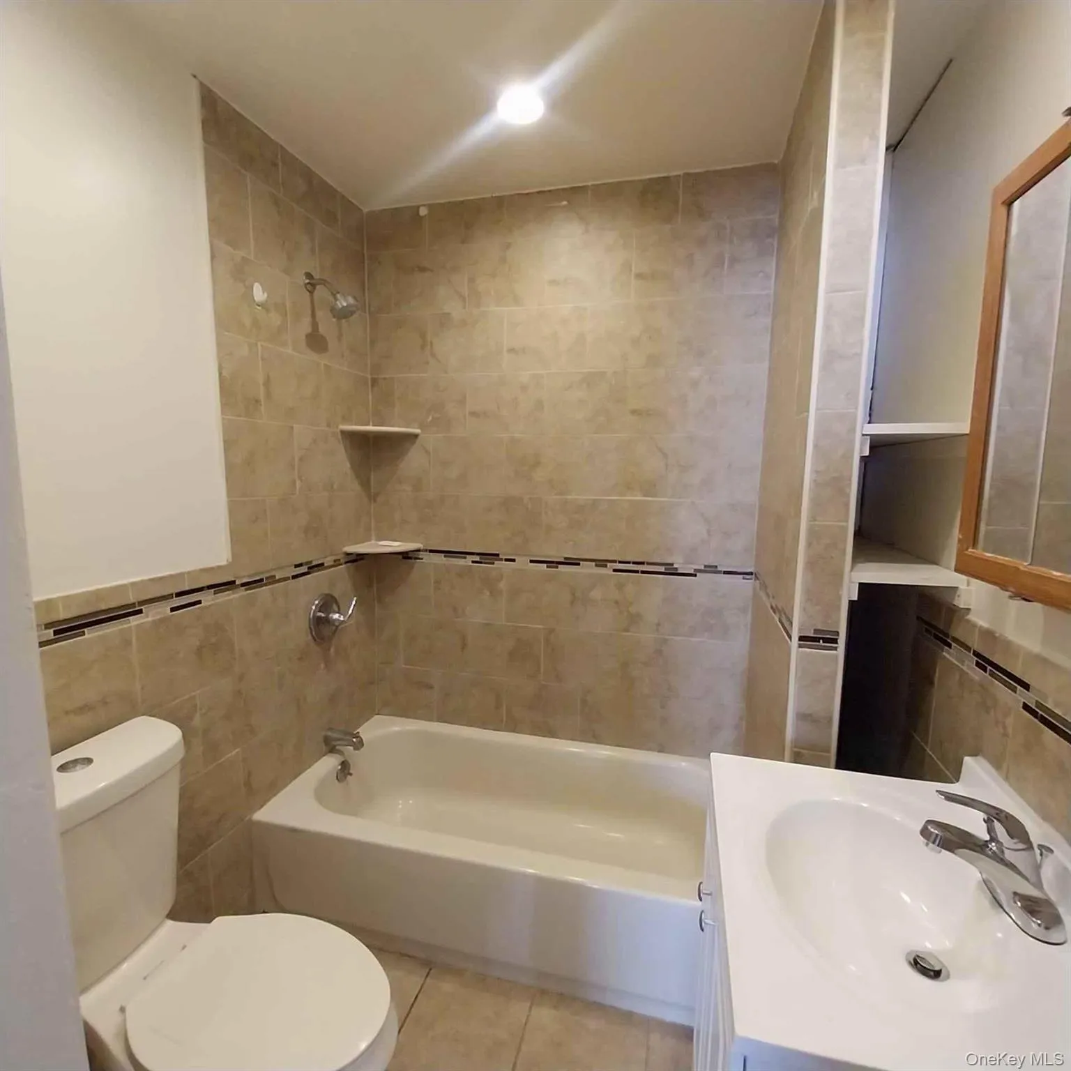 628 Hill Street, Hempstead, NY, 3 Bedrooms Bedrooms, 8 Rooms Rooms,2 BathroomsBathrooms,Residential Lease,For Rent,Hill,0,1028593 628 Hill Street, Hempstead, NY, 3 Bedrooms Bedrooms, 8 Rooms Rooms,2 BathroomsBathrooms,Residential Lease,For Rent,Hill,0,1028593