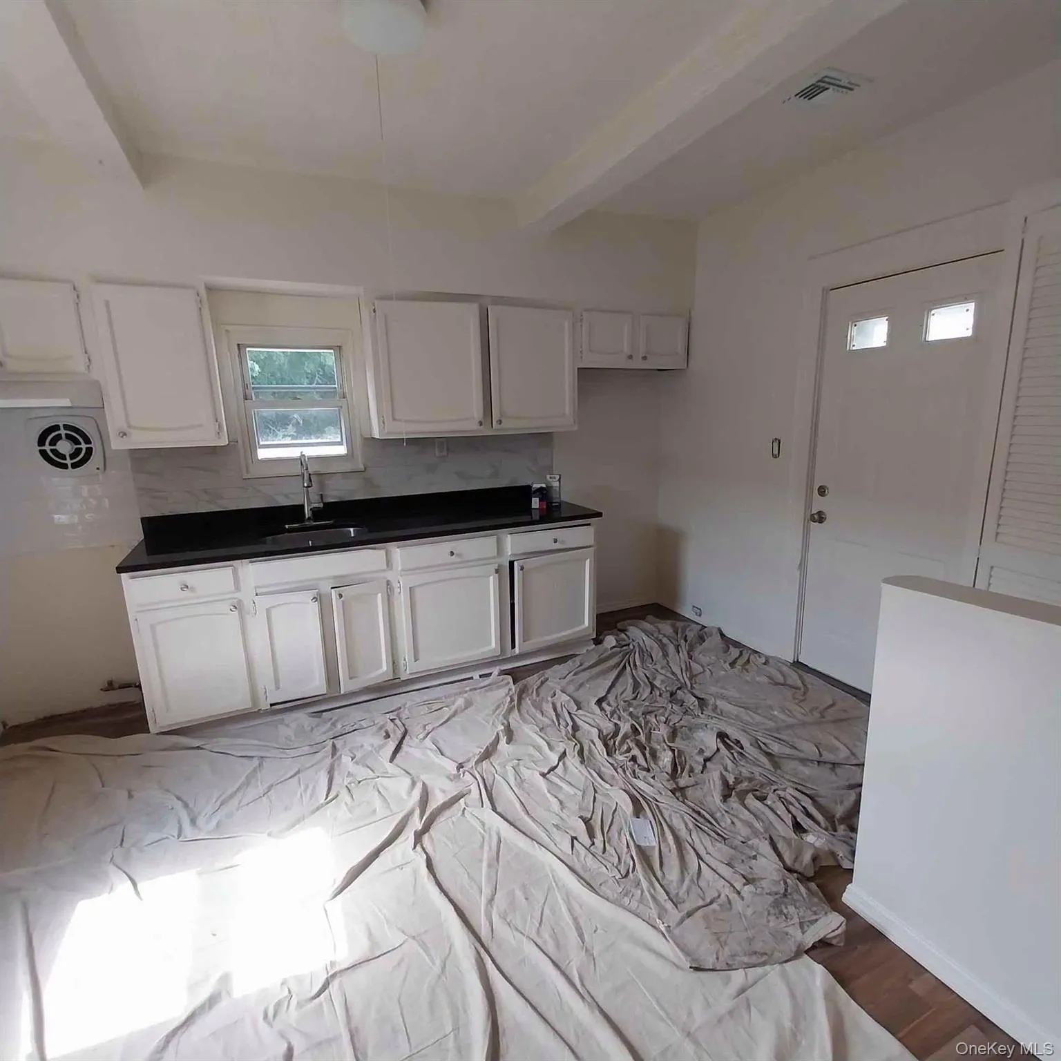 628 Hill Street, Hempstead, NY, 3 Bedrooms Bedrooms, 8 Rooms Rooms,2 BathroomsBathrooms,Residential Lease,For Rent,Hill,0,1028593 628 Hill Street, Hempstead, NY, 3 Bedrooms Bedrooms, 8 Rooms Rooms,2 BathroomsBathrooms,Residential Lease,For Rent,Hill,0,1028593