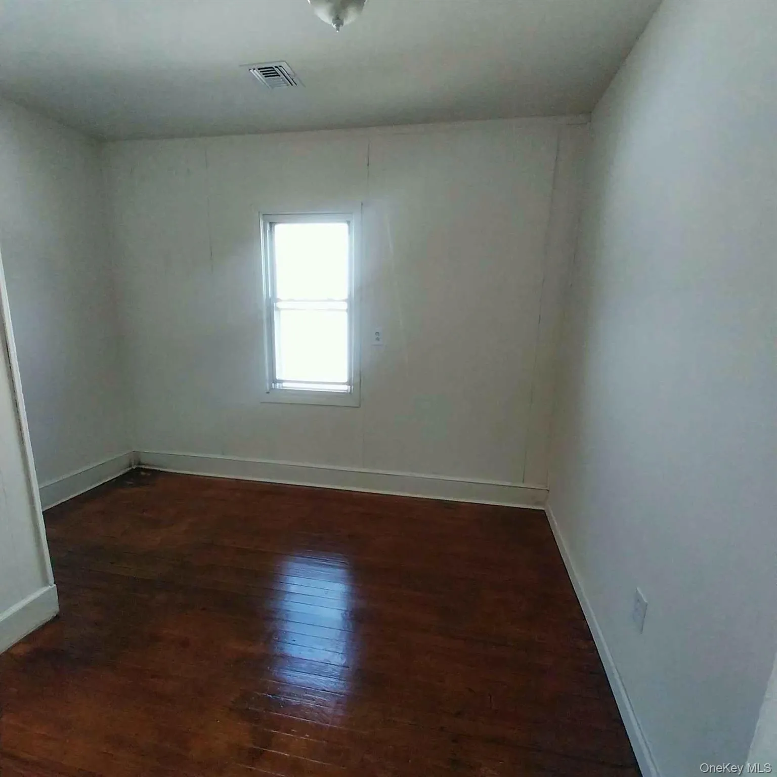 628 Hill Street, Hempstead, NY, 3 Bedrooms Bedrooms, 8 Rooms Rooms,2 BathroomsBathrooms,Residential Lease,For Rent,Hill,0,1028593 628 Hill Street, Hempstead, NY, 3 Bedrooms Bedrooms, 8 Rooms Rooms,2 BathroomsBathrooms,Residential Lease,For Rent,Hill,0,1028593