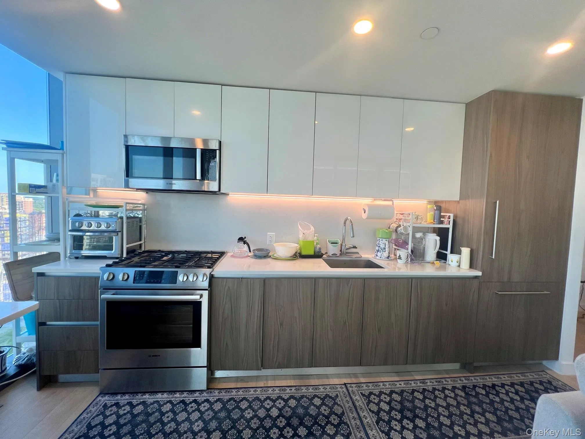 13101 40th Road, New York, NY, 3 Bedrooms Bedrooms, 6 Rooms Rooms,2 BathroomsBathrooms,Residential,For Rent,40th,0,1028601 13101 40th Road, New York, NY, 3 Bedrooms Bedrooms, 6 Rooms Rooms,2 BathroomsBathrooms,Residential,For Rent,40th,0,1028601