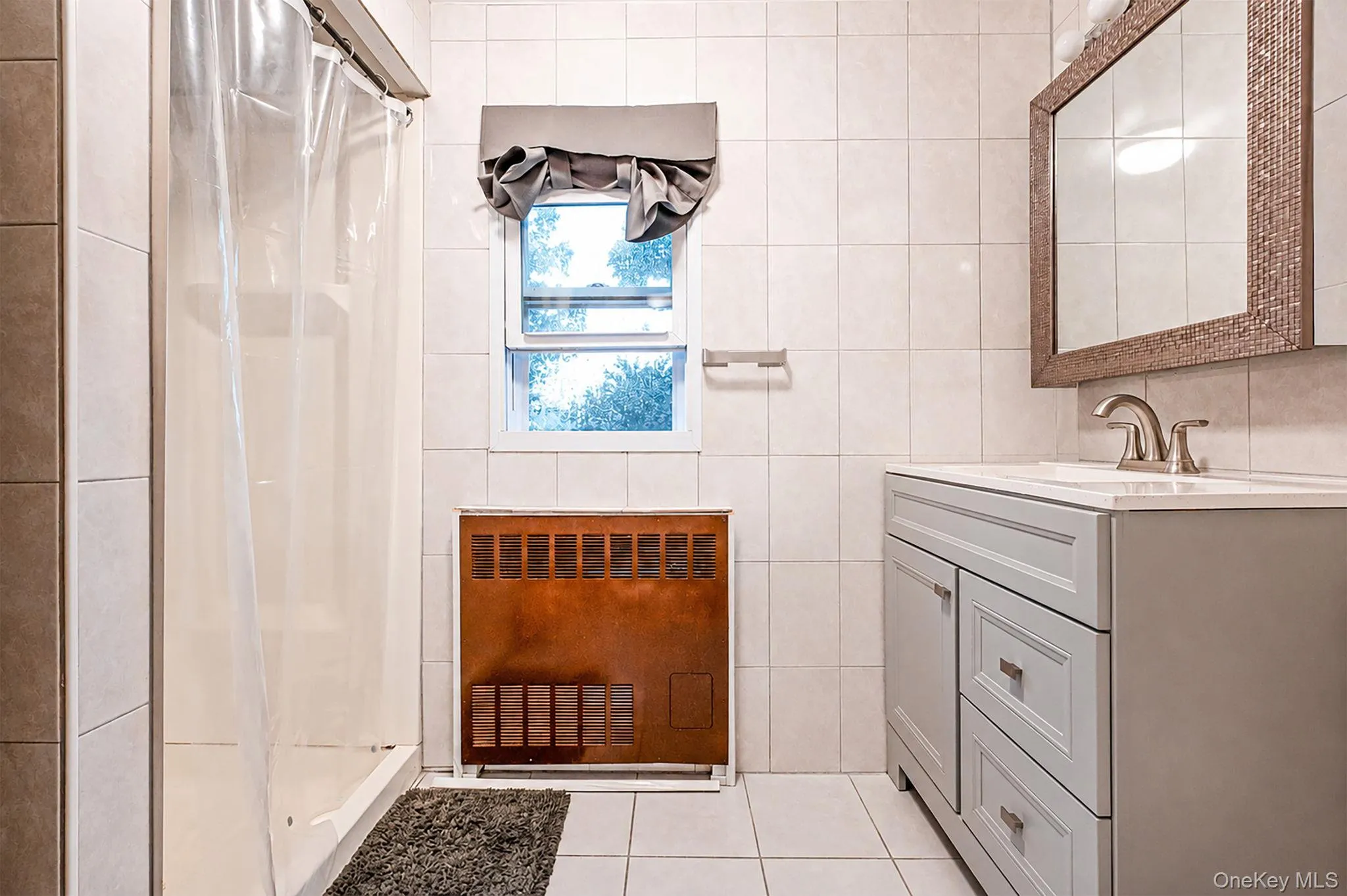 63 Lewis Road, Hempstead, NY, 5 Bedrooms Bedrooms, 10 Rooms Rooms,3 BathroomsBathrooms,Residential,For Rent,Lewis,0,1028604 63 Lewis Road, Hempstead, NY, 5 Bedrooms Bedrooms, 10 Rooms Rooms,3 BathroomsBathrooms,Residential,For Rent,Lewis,0,1028604