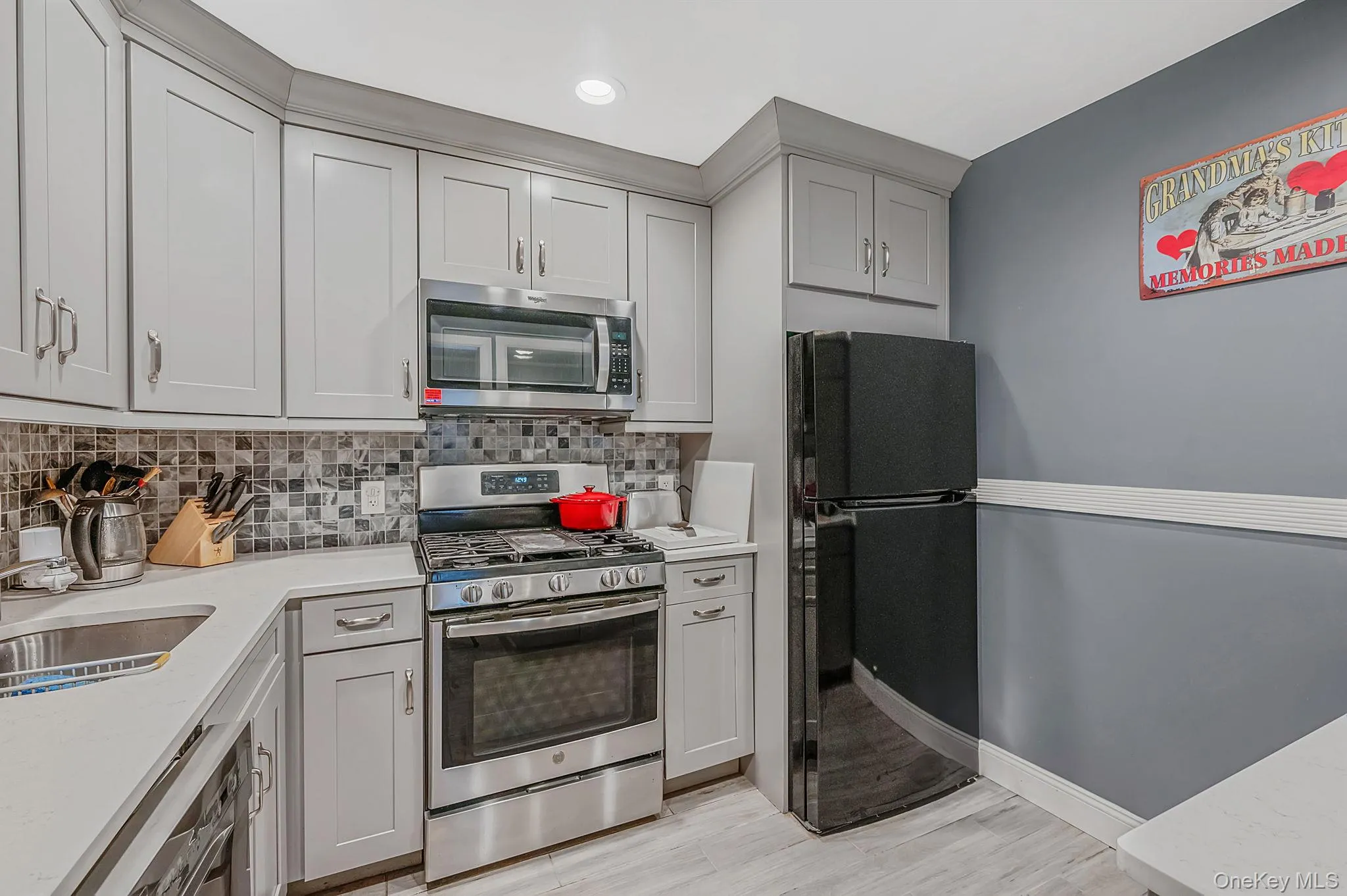 63 Lewis Road, Hempstead, NY, 5 Bedrooms Bedrooms, 10 Rooms Rooms,3 BathroomsBathrooms,Residential,For Rent,Lewis,0,1028604 63 Lewis Road, Hempstead, NY, 5 Bedrooms Bedrooms, 10 Rooms Rooms,3 BathroomsBathrooms,Residential,For Rent,Lewis,0,1028604