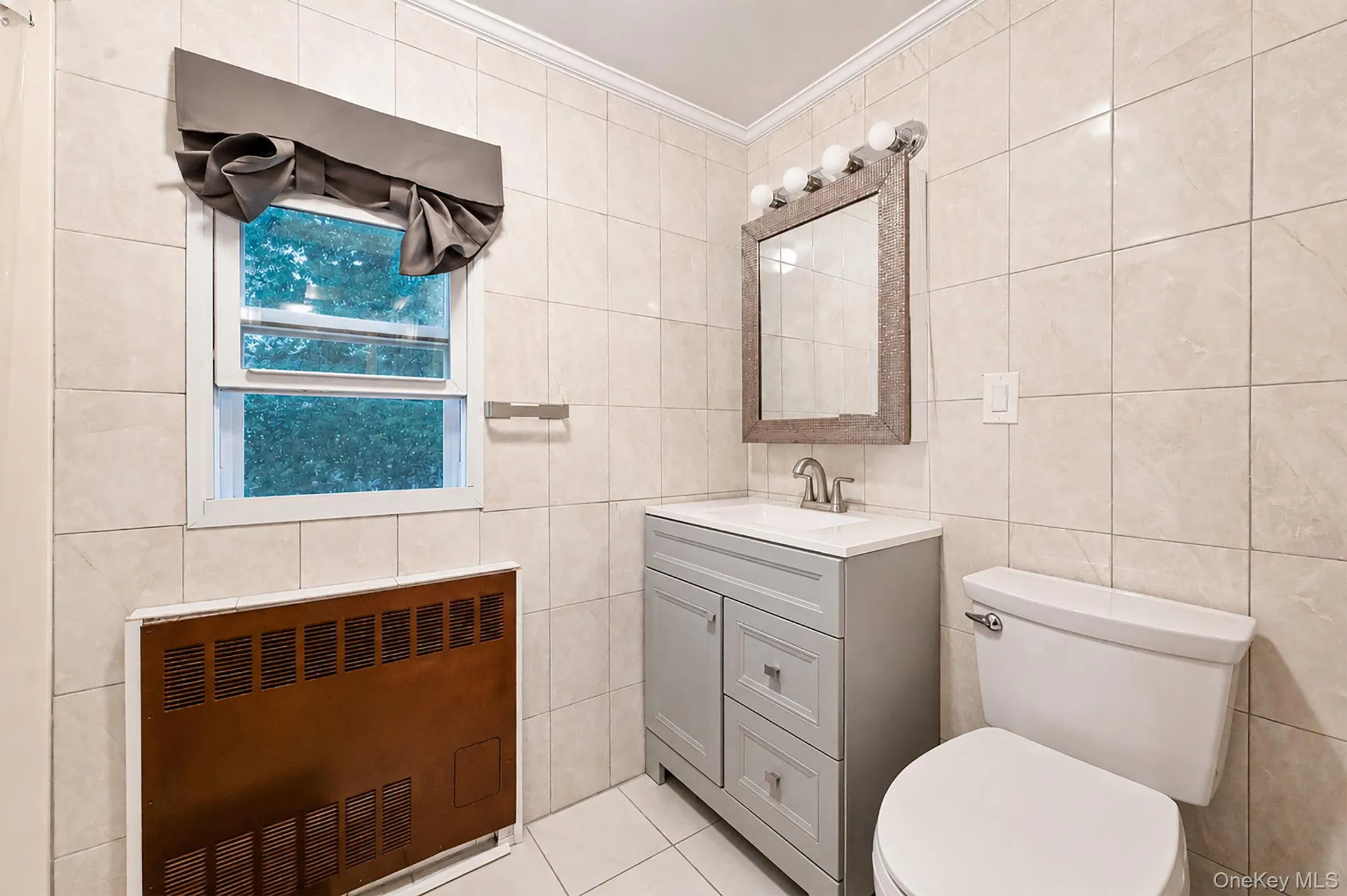 63 Lewis Road, Hempstead, NY, 5 Bedrooms Bedrooms, 10 Rooms Rooms,3 BathroomsBathrooms,Residential,For Rent,Lewis,0,1028604 63 Lewis Road, Hempstead, NY, 5 Bedrooms Bedrooms, 10 Rooms Rooms,3 BathroomsBathrooms,Residential,For Rent,Lewis,0,1028604