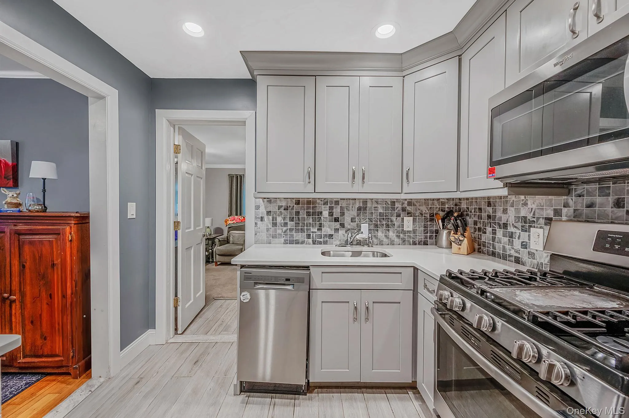 63 Lewis Road, Hempstead, NY, 5 Bedrooms Bedrooms, 10 Rooms Rooms,3 BathroomsBathrooms,Residential,For Rent,Lewis,0,1028604 63 Lewis Road, Hempstead, NY, 5 Bedrooms Bedrooms, 10 Rooms Rooms,3 BathroomsBathrooms,Residential,For Rent,Lewis,0,1028604