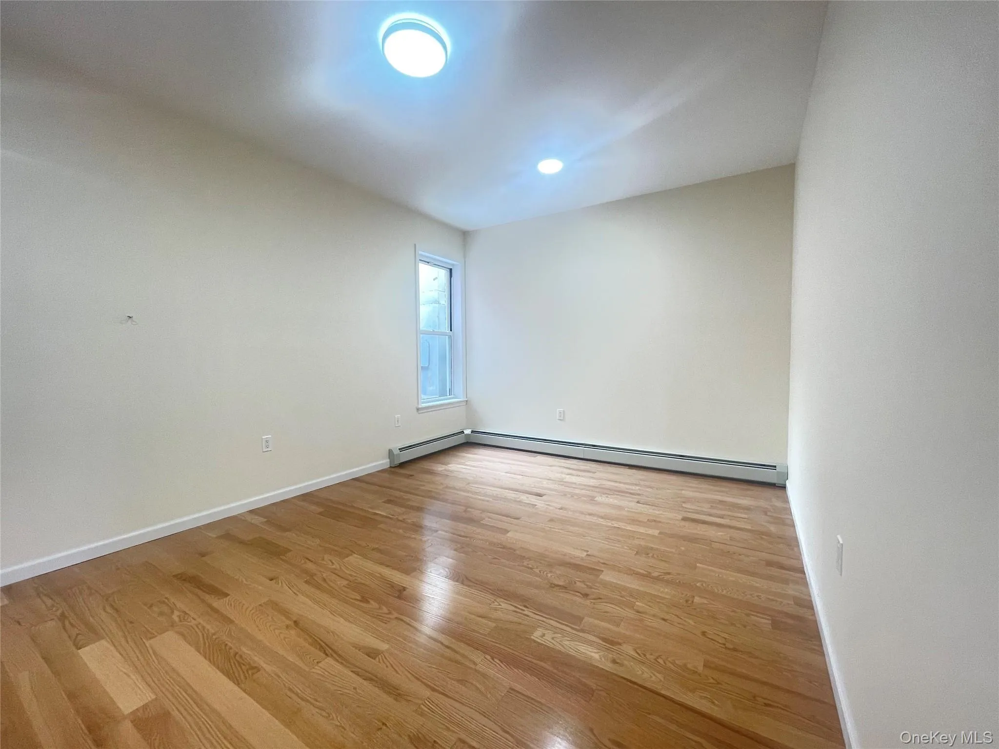 1006 Jericho Turnpike, North Hempstead, NY, 2 Bedrooms Bedrooms, 3 Rooms Rooms,1 BathroomBathrooms,Residential Lease,For Rent,Jericho,0,1028606 1006 Jericho Turnpike, North Hempstead, NY, 2 Bedrooms Bedrooms, 3 Rooms Rooms,1 BathroomBathrooms,Residential Lease,For Rent,Jericho,0,1028606
