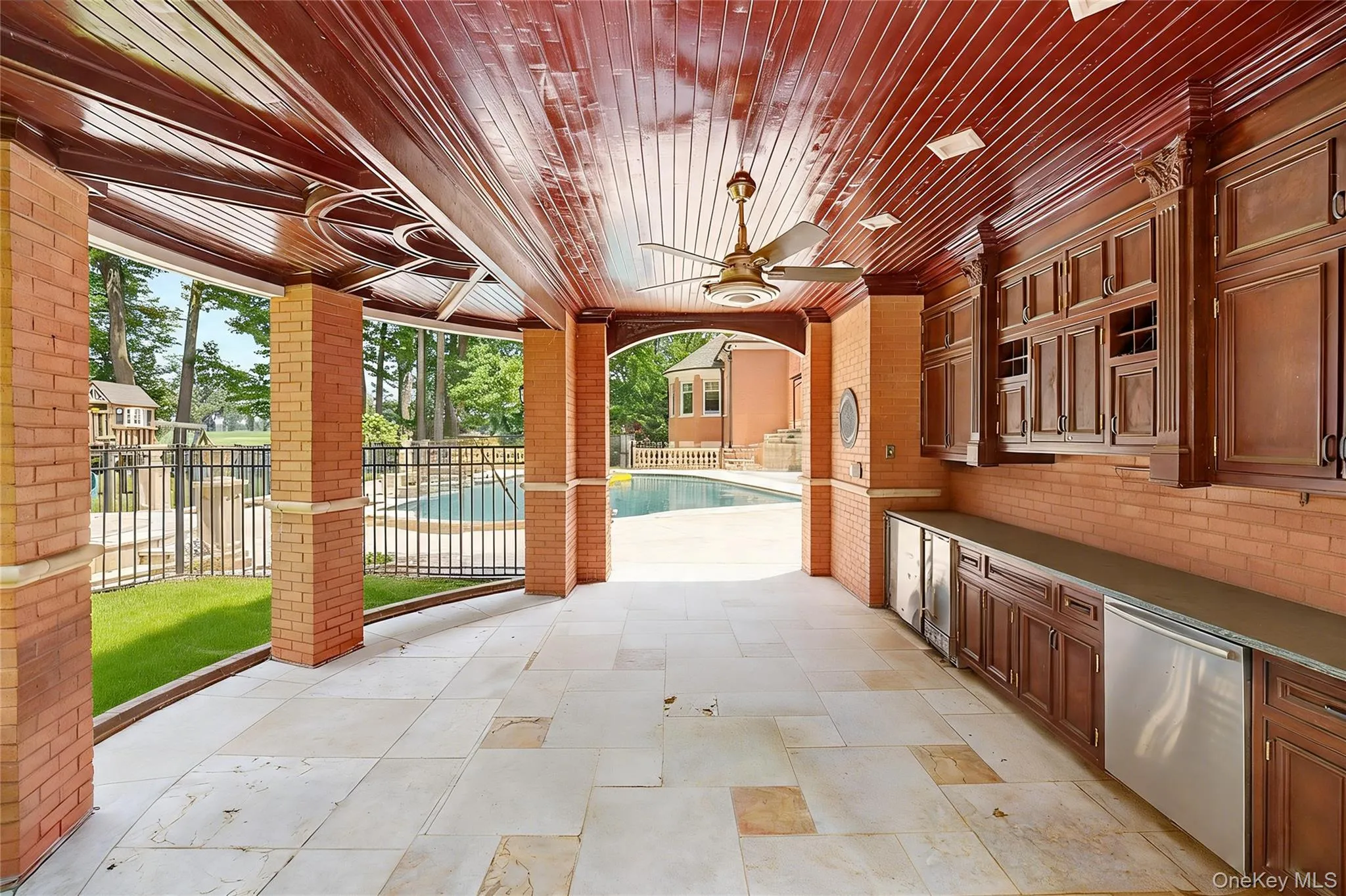 25 Lake Road, North Hempstead, NY, 6 Bedrooms Bedrooms, 20 Rooms Rooms,6 BathroomsBathrooms,Residential,For Rent,Lake,0,1028608 25 Lake Road, North Hempstead, NY, 6 Bedrooms Bedrooms, 20 Rooms Rooms,6 BathroomsBathrooms,Residential,For Rent,Lake,0,1028608