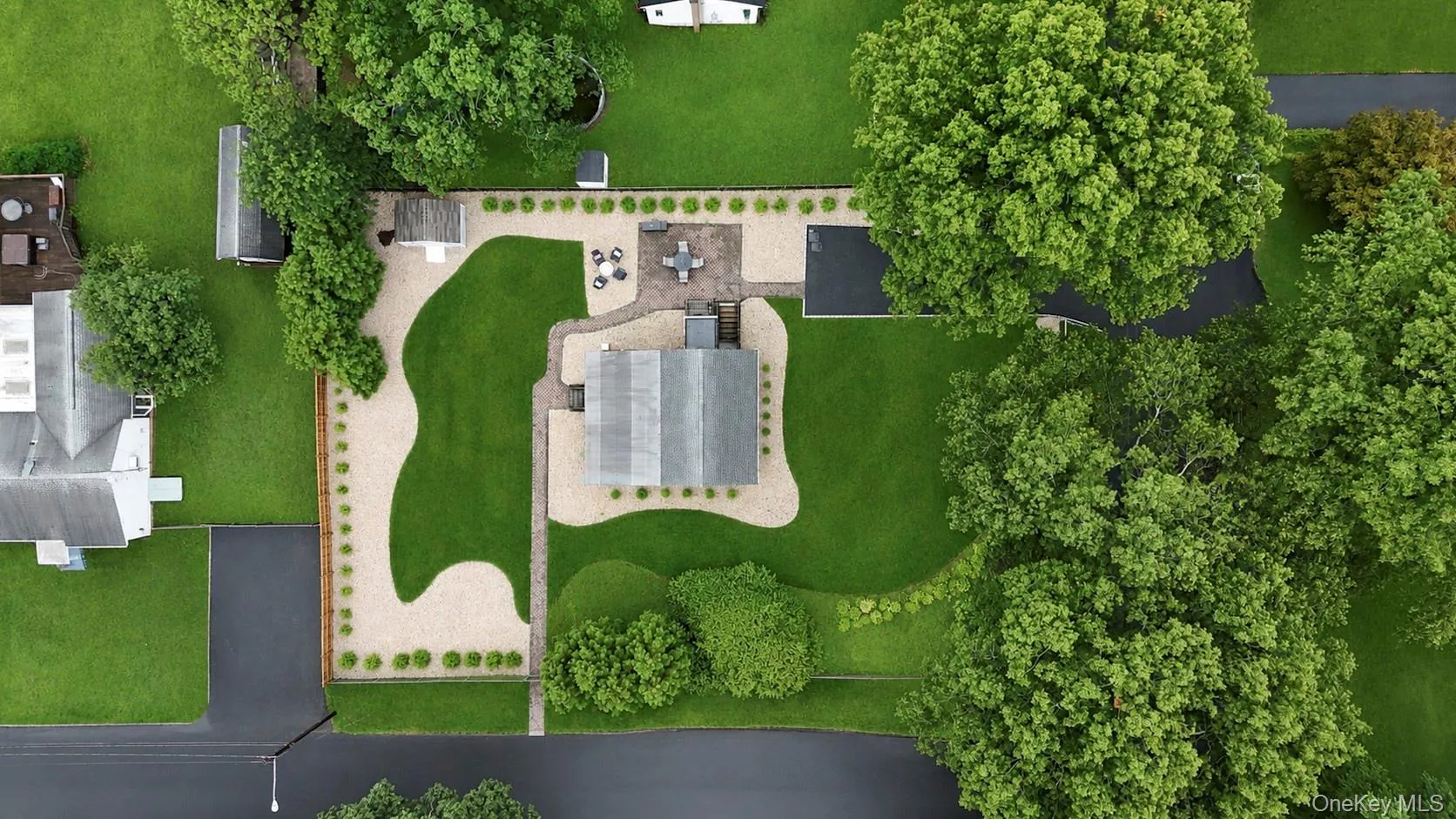 2 Fox Lane, Brookhaven, NY, 2 Bedrooms Bedrooms, 4 Rooms Rooms,2 BathroomsBathrooms,Residential,For Rent,Fox,0,1028610 2 Fox Lane, Brookhaven, NY, 2 Bedrooms Bedrooms, 4 Rooms Rooms,2 BathroomsBathrooms,Residential,For Rent,Fox,0,1028610