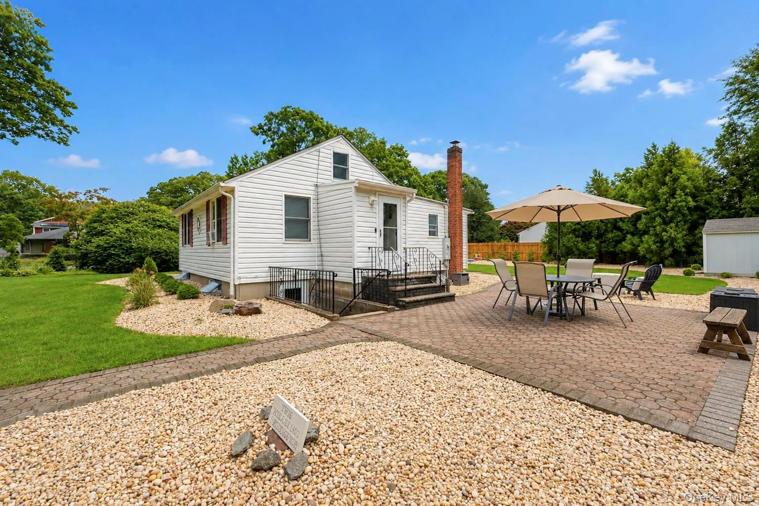 2 Fox Lane, Brookhaven, NY, 2 Bedrooms Bedrooms, 4 Rooms Rooms,2 BathroomsBathrooms,Residential,For Rent,Fox,0,1028610 2 Fox Lane, Brookhaven, NY, 2 Bedrooms Bedrooms, 4 Rooms Rooms,2 BathroomsBathrooms,Residential,For Rent,Fox,0,1028610