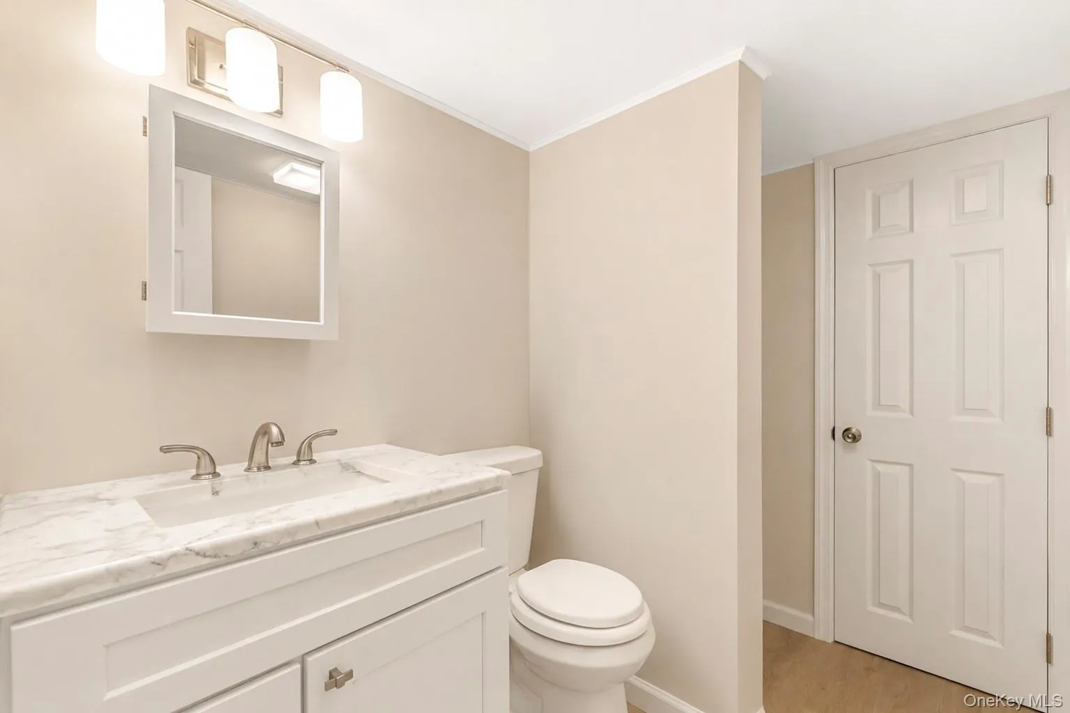 2 Fox Lane, Brookhaven, NY, 2 Bedrooms Bedrooms, 4 Rooms Rooms,2 BathroomsBathrooms,Residential,For Rent,Fox,0,1028610 2 Fox Lane, Brookhaven, NY, 2 Bedrooms Bedrooms, 4 Rooms Rooms,2 BathroomsBathrooms,Residential,For Rent,Fox,0,1028610