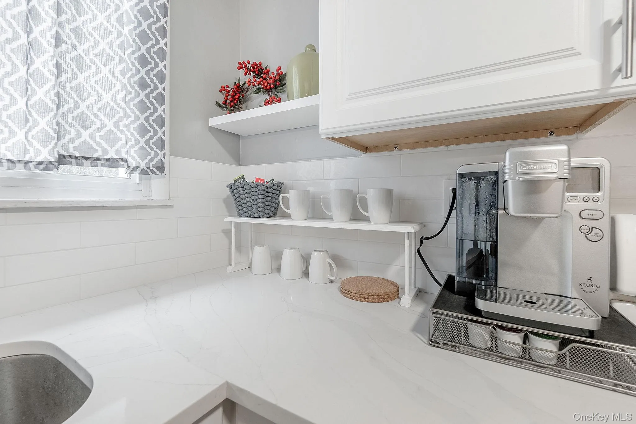 149 David Whites Lane, Southampton, NY, 4 Bedrooms Bedrooms, 10 Rooms Rooms,3 BathroomsBathrooms,Residential Lease,For Rent,David Whites,0,1028612 149 David Whites Lane, Southampton, NY, 4 Bedrooms Bedrooms, 10 Rooms Rooms,3 BathroomsBathrooms,Residential Lease,For Rent,David Whites,0,1028612