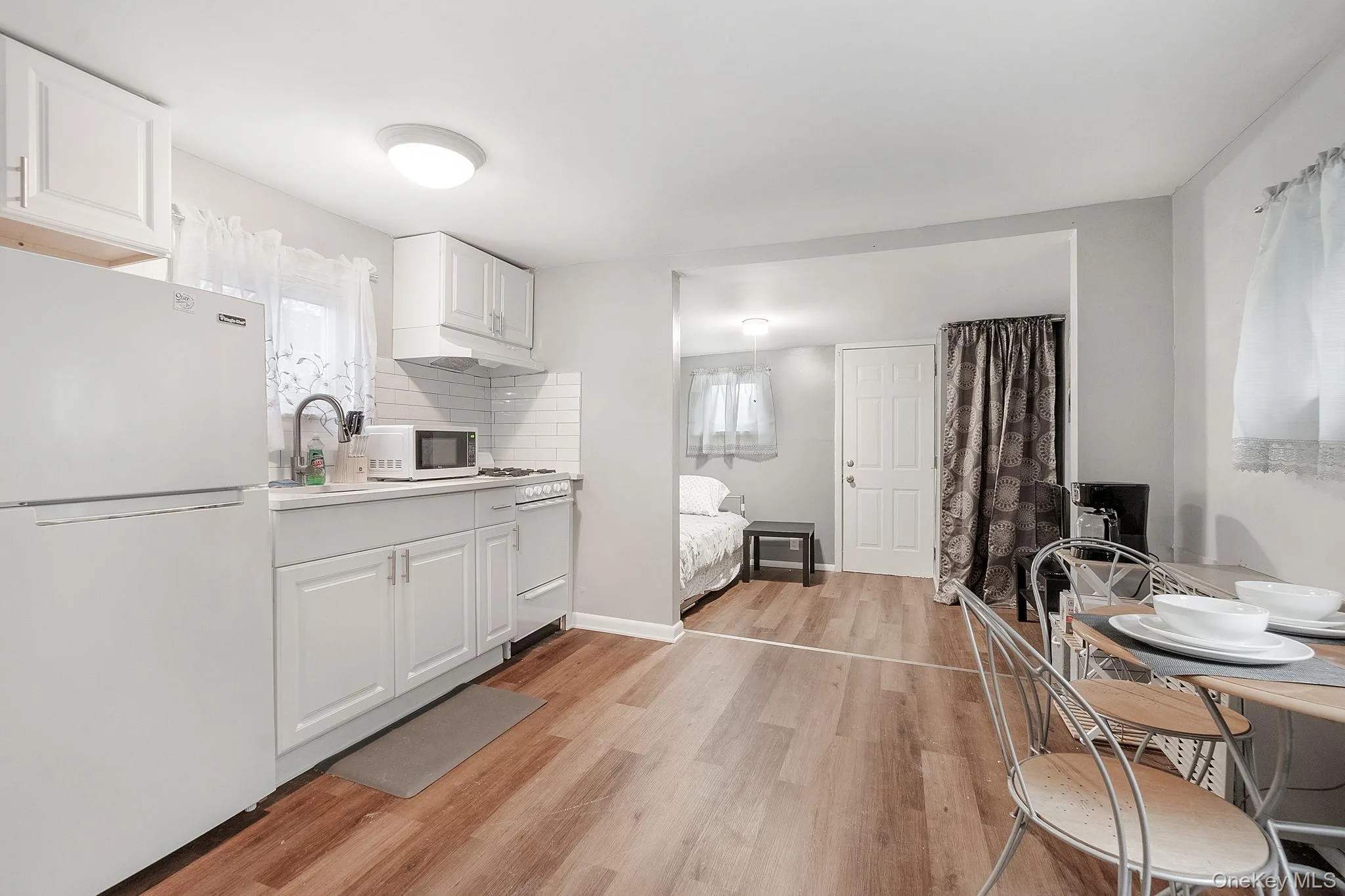 149 David Whites Lane, Southampton, NY, 4 Bedrooms Bedrooms, 10 Rooms Rooms,3 BathroomsBathrooms,Residential Lease,For Rent,David Whites,0,1028612 149 David Whites Lane, Southampton, NY, 4 Bedrooms Bedrooms, 10 Rooms Rooms,3 BathroomsBathrooms,Residential Lease,For Rent,David Whites,0,1028612