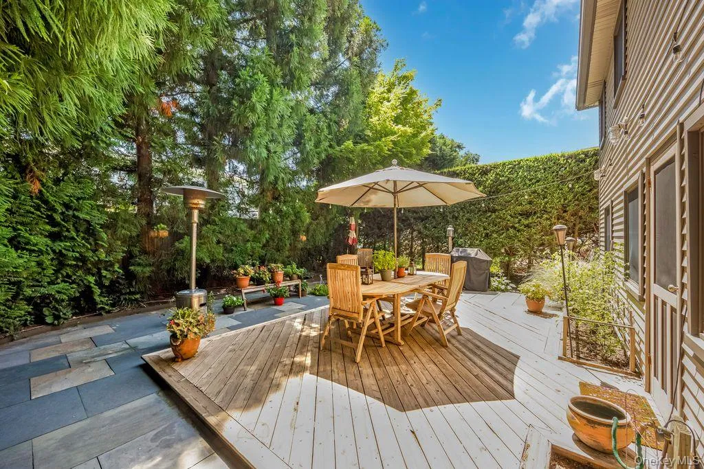 67 Cedar Place, Hempstead, NY, 4 Bedrooms Bedrooms, 9 Rooms Rooms,2 BathroomsBathrooms,Residential,For Rent,Cedar,0,1028614 67 Cedar Place, Hempstead, NY, 4 Bedrooms Bedrooms, 9 Rooms Rooms,2 BathroomsBathrooms,Residential,For Rent,Cedar,0,1028614