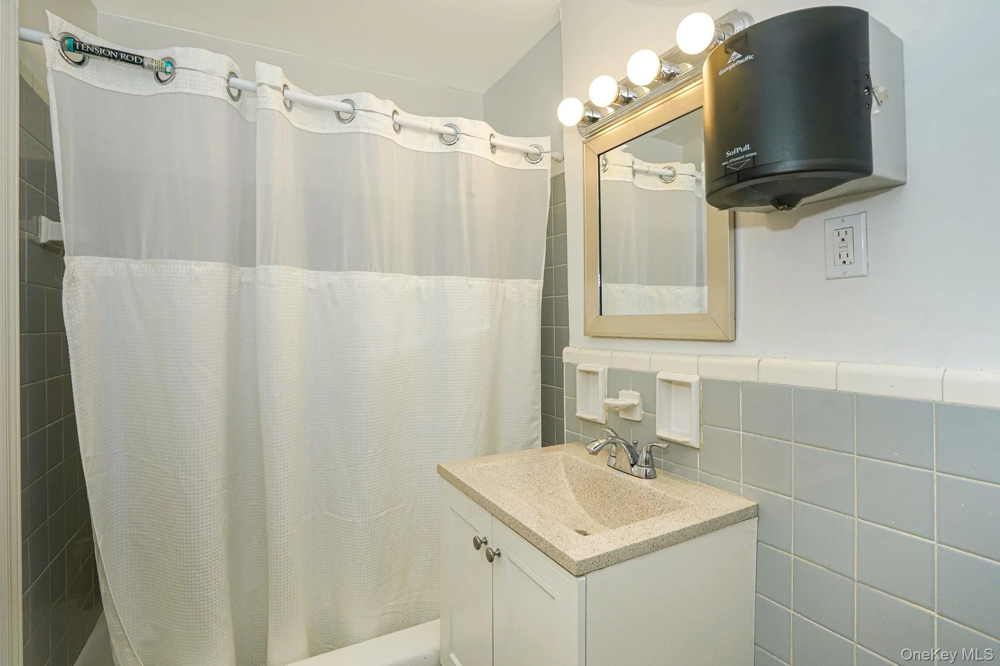 110-50 71st Road, New York, NY, ,Commercial Lease,For Rent,71st,0,1028616 110-50 71st Road, New York, NY, ,Commercial Lease,For Rent,71st,0,1028616