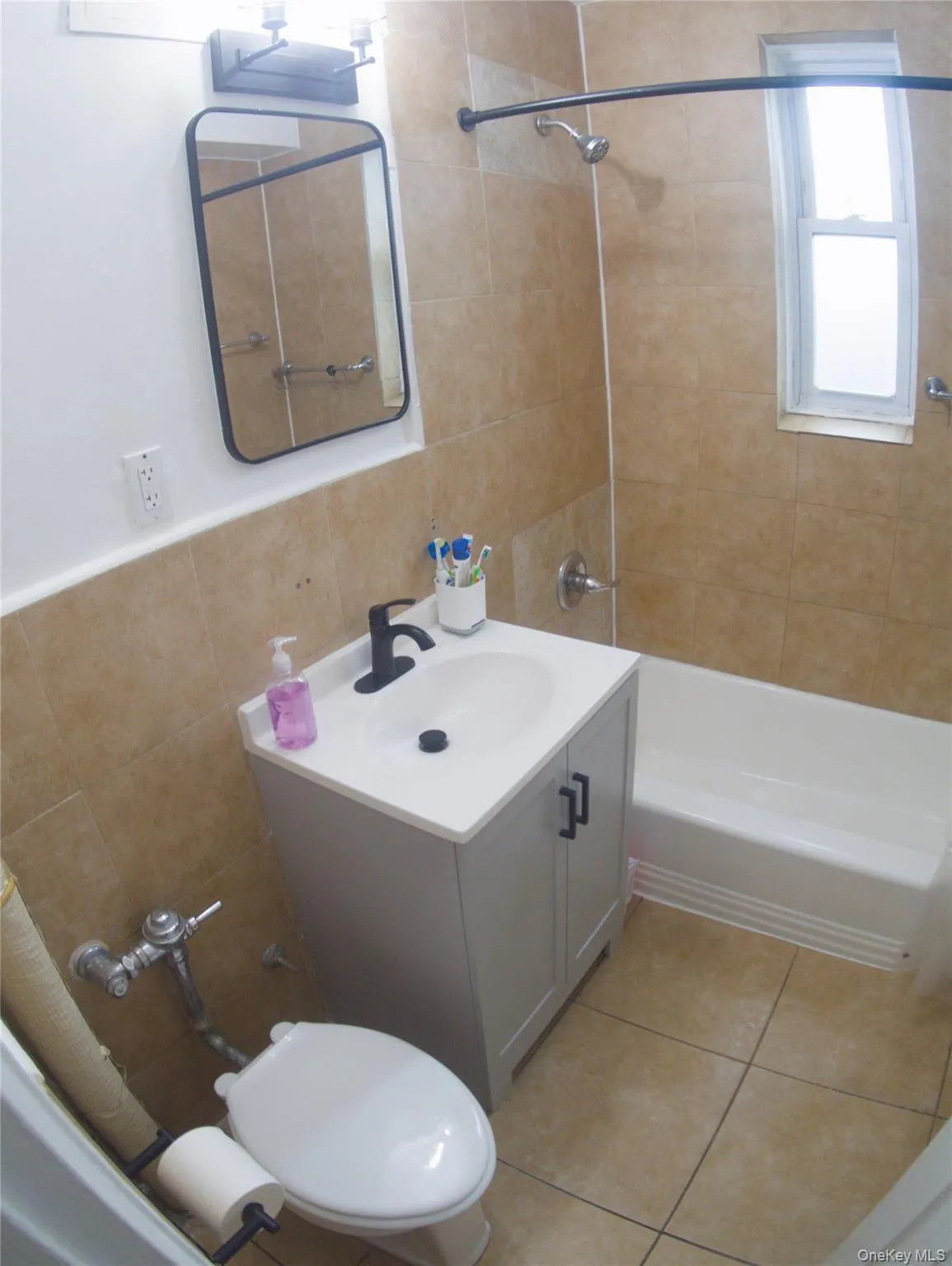 43 Bronx River Road, Yonkers, NY, 2 Bedrooms Bedrooms, 4 Rooms Rooms,1 BathroomBathrooms,Residential,For Rent,Bronx River,0,1028617 43 Bronx River Road, Yonkers, NY, 2 Bedrooms Bedrooms, 4 Rooms Rooms,1 BathroomBathrooms,Residential,For Rent,Bronx River,0,1028617