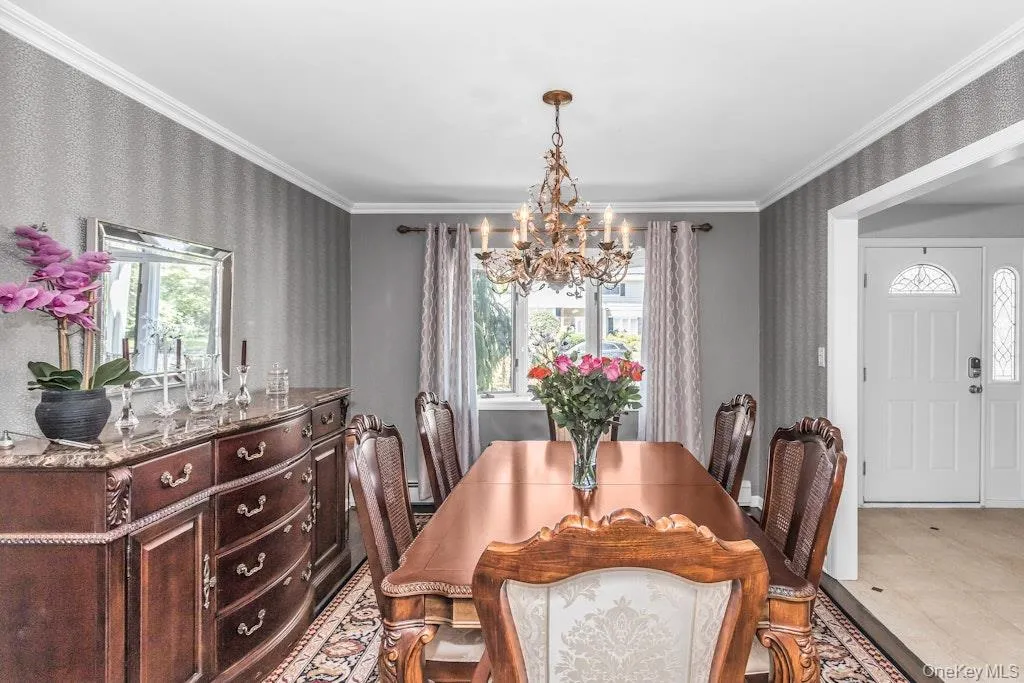 3 Windsor Place, Huntington, NY, 4 Bedrooms Bedrooms, 10 Rooms Rooms,3 BathroomsBathrooms,Residential,For Rent,Windsor,0,1028636 3 Windsor Place, Huntington, NY, 4 Bedrooms Bedrooms, 10 Rooms Rooms,3 BathroomsBathrooms,Residential,For Rent,Windsor,0,1028636