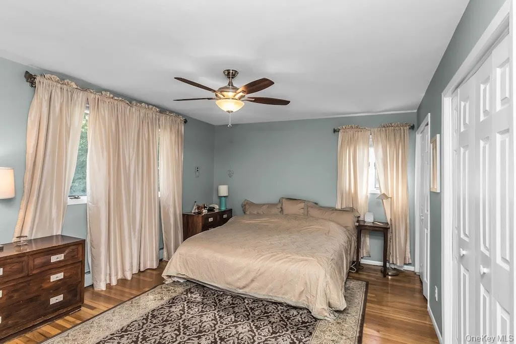 3 Windsor Place, Huntington, NY, 4 Bedrooms Bedrooms, 10 Rooms Rooms,3 BathroomsBathrooms,Residential,For Rent,Windsor,0,1028636 3 Windsor Place, Huntington, NY, 4 Bedrooms Bedrooms, 10 Rooms Rooms,3 BathroomsBathrooms,Residential,For Rent,Windsor,0,1028636