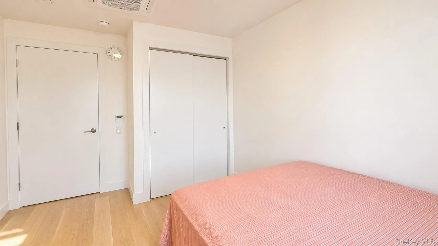 13119 Fowler Avenue, New York, NY, 2 Bedrooms Bedrooms, 6 Rooms Rooms,2 BathroomsBathrooms,Residential,For Rent,Fowler,0,1028637 13119 Fowler Avenue, New York, NY, 2 Bedrooms Bedrooms, 6 Rooms Rooms,2 BathroomsBathrooms,Residential,For Rent,Fowler,0,1028637