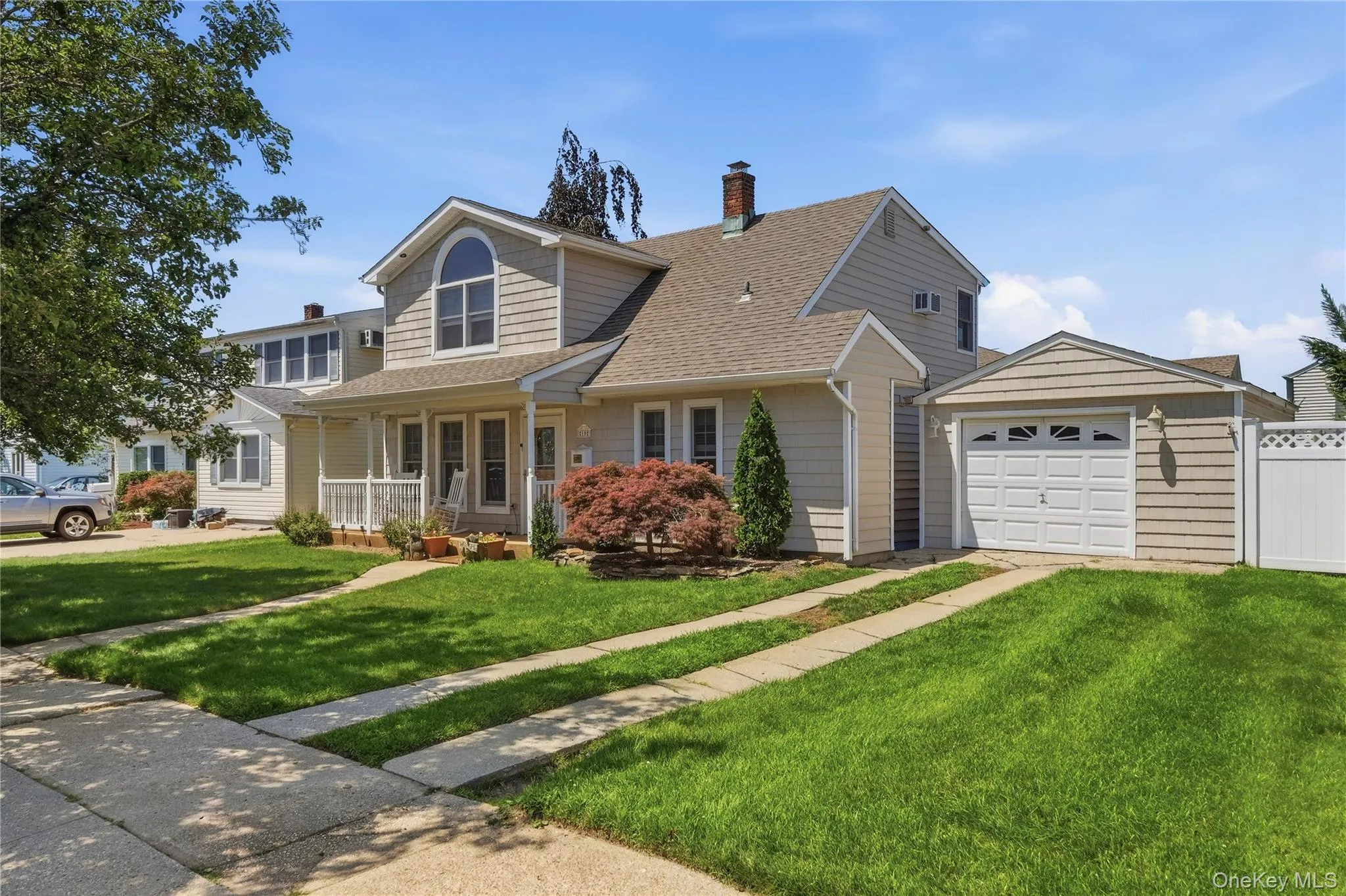 19 Tower Lane, Hempstead, NY, 3 Bedrooms Bedrooms, 7 Rooms Rooms,2 BathroomsBathrooms,Residential,For Rent,Tower,0,1028643 19 Tower Lane, Hempstead, NY, 3 Bedrooms Bedrooms, 7 Rooms Rooms,2 BathroomsBathrooms,Residential,For Rent,Tower,0,1028643
