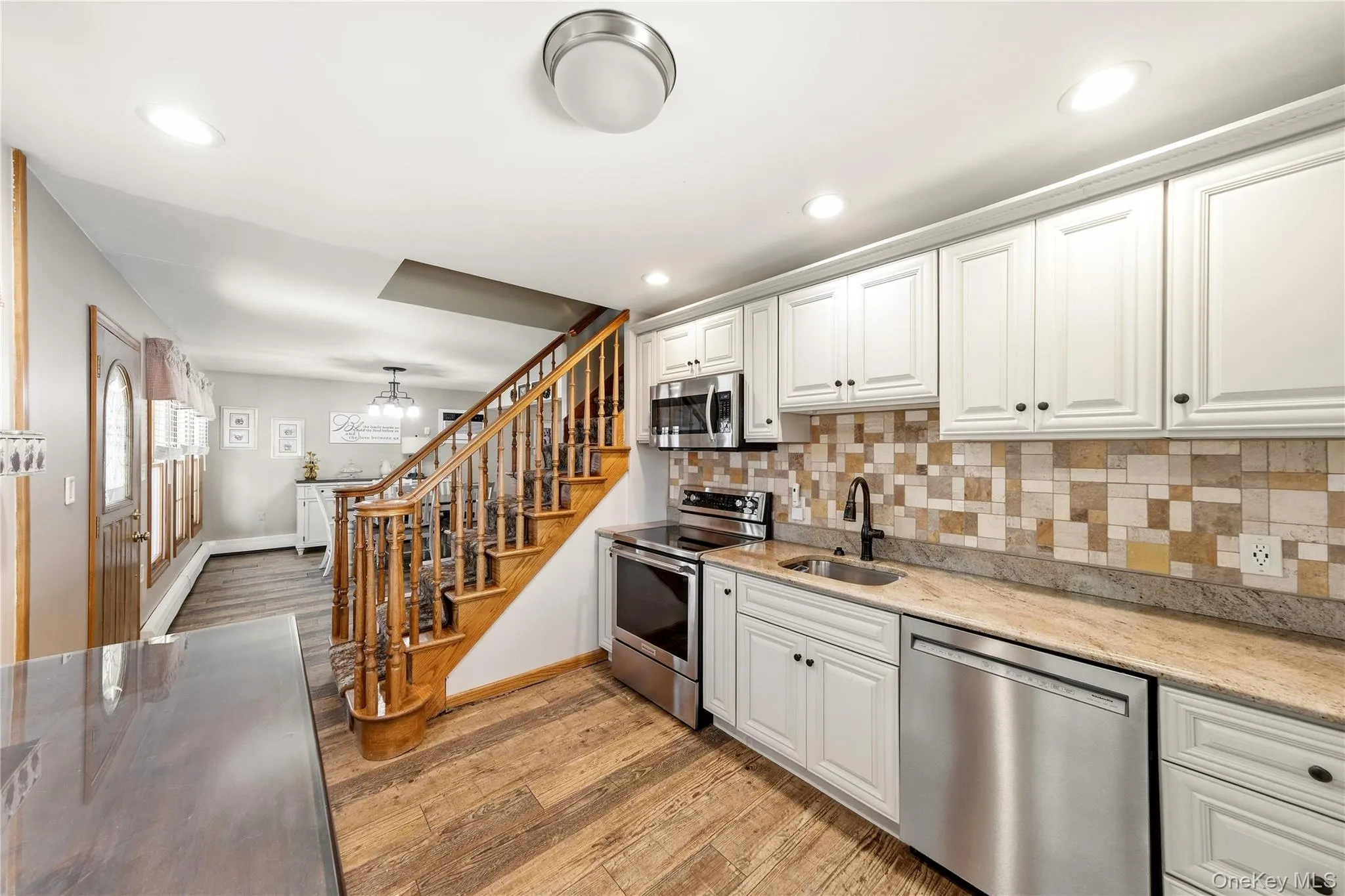 19 Tower Lane, Hempstead, NY, 3 Bedrooms Bedrooms, 7 Rooms Rooms,2 BathroomsBathrooms,Residential,For Rent,Tower,0,1028643 19 Tower Lane, Hempstead, NY, 3 Bedrooms Bedrooms, 7 Rooms Rooms,2 BathroomsBathrooms,Residential,For Rent,Tower,0,1028643