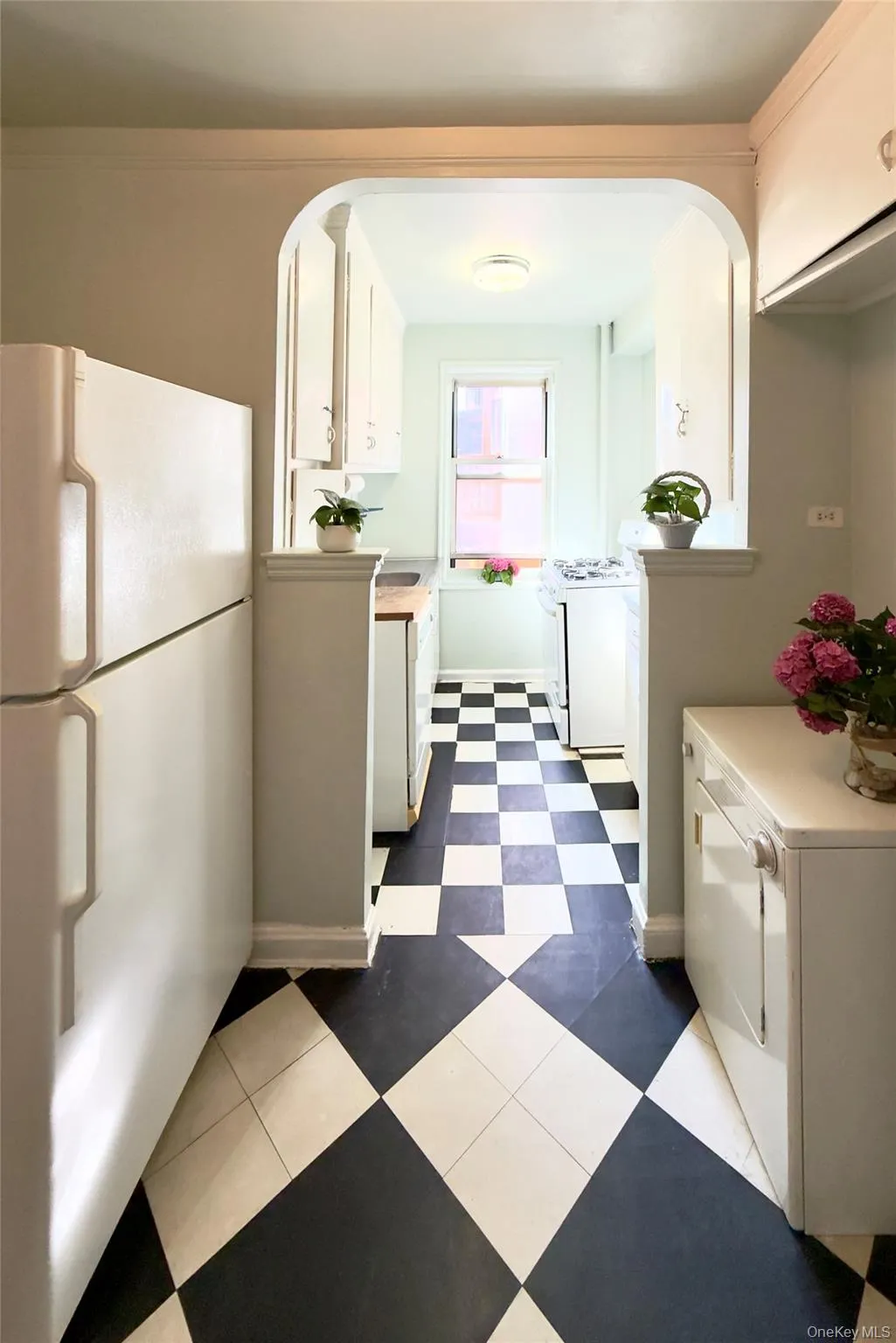300 53rd Street, New York, NY, 2 Bedrooms Bedrooms, 6 Rooms Rooms,1 BathroomBathrooms,Residential,For Rent,53rd,0,1028645 300 53rd Street, New York, NY, 2 Bedrooms Bedrooms, 6 Rooms Rooms,1 BathroomBathrooms,Residential,For Rent,53rd,0,1028645