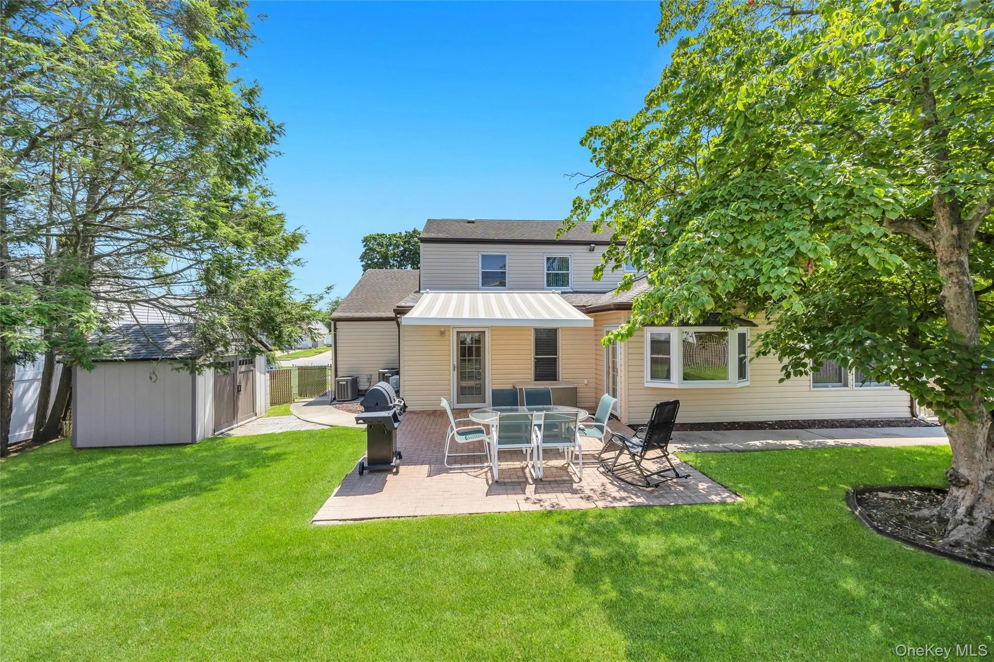35 Jerold Street, Oyster Bay, NY, 5 Bedrooms Bedrooms, 12 Rooms Rooms,3 BathroomsBathrooms,Residential,For Rent,Jerold,0,1028652 35 Jerold Street, Oyster Bay, NY, 5 Bedrooms Bedrooms, 12 Rooms Rooms,3 BathroomsBathrooms,Residential,For Rent,Jerold,0,1028652