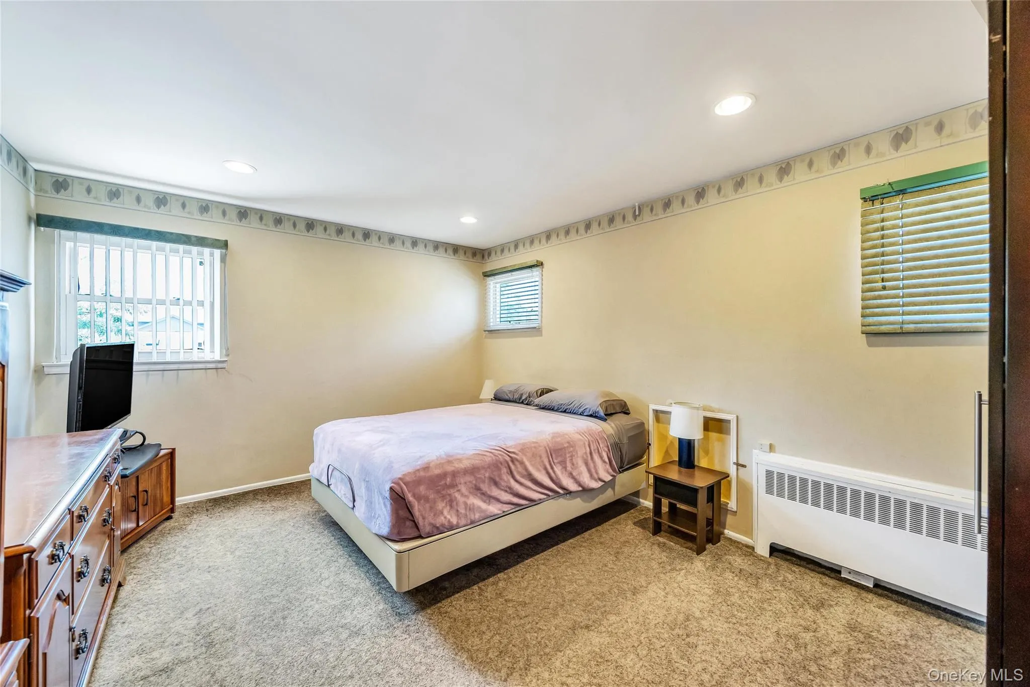 35 Jerold Street, Oyster Bay, NY, 5 Bedrooms Bedrooms, 12 Rooms Rooms,3 BathroomsBathrooms,Residential,For Rent,Jerold,0,1028652 35 Jerold Street, Oyster Bay, NY, 5 Bedrooms Bedrooms, 12 Rooms Rooms,3 BathroomsBathrooms,Residential,For Rent,Jerold,0,1028652