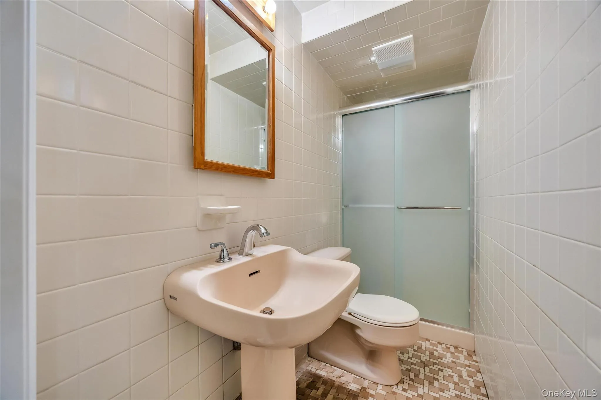 35 Jerold Street, Oyster Bay, NY, 5 Bedrooms Bedrooms, 12 Rooms Rooms,3 BathroomsBathrooms,Residential,For Rent,Jerold,0,1028652 35 Jerold Street, Oyster Bay, NY, 5 Bedrooms Bedrooms, 12 Rooms Rooms,3 BathroomsBathrooms,Residential,For Rent,Jerold,0,1028652