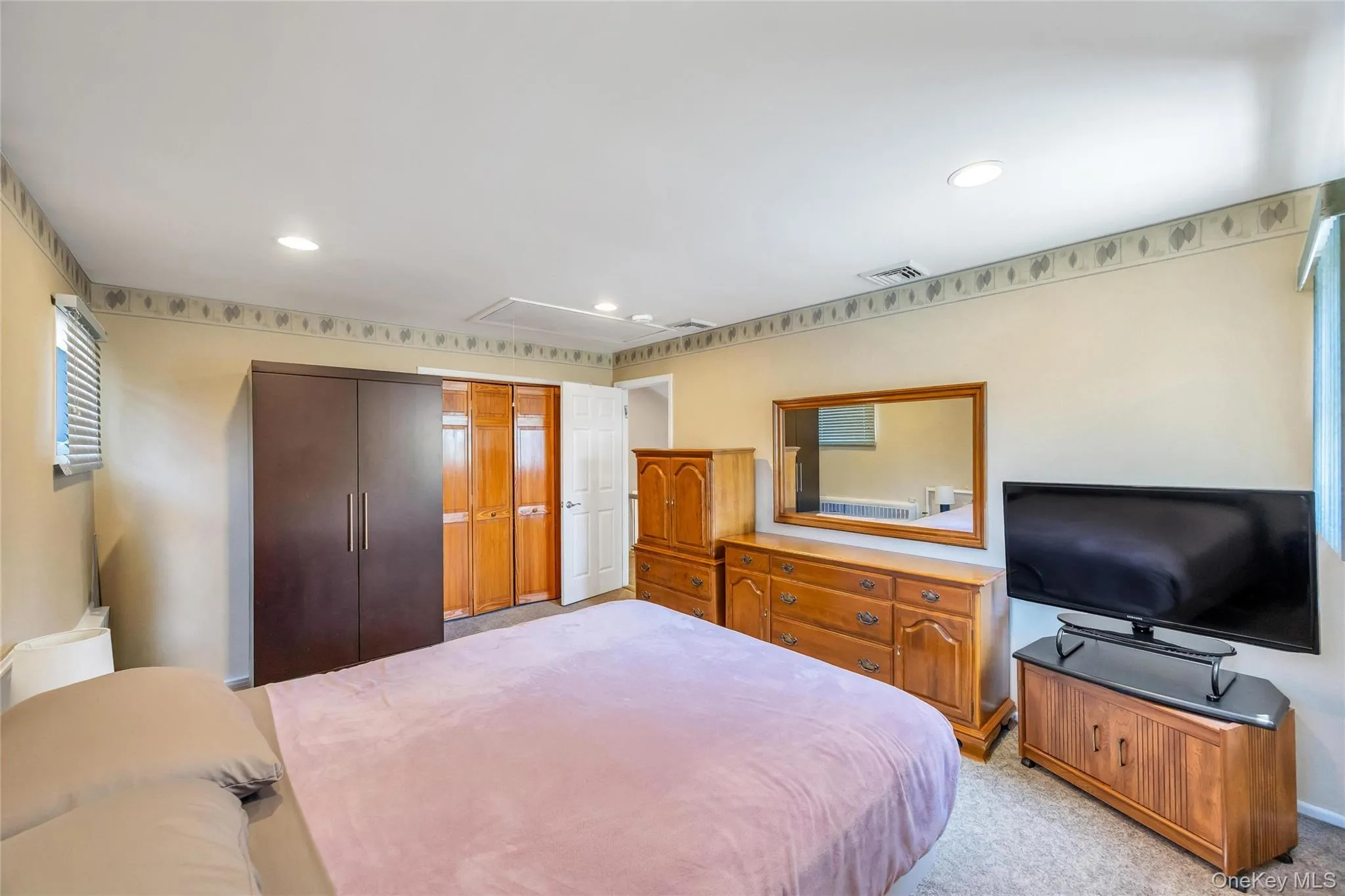 35 Jerold Street, Oyster Bay, NY, 5 Bedrooms Bedrooms, 12 Rooms Rooms,3 BathroomsBathrooms,Residential,For Rent,Jerold,0,1028652 35 Jerold Street, Oyster Bay, NY, 5 Bedrooms Bedrooms, 12 Rooms Rooms,3 BathroomsBathrooms,Residential,For Rent,Jerold,0,1028652