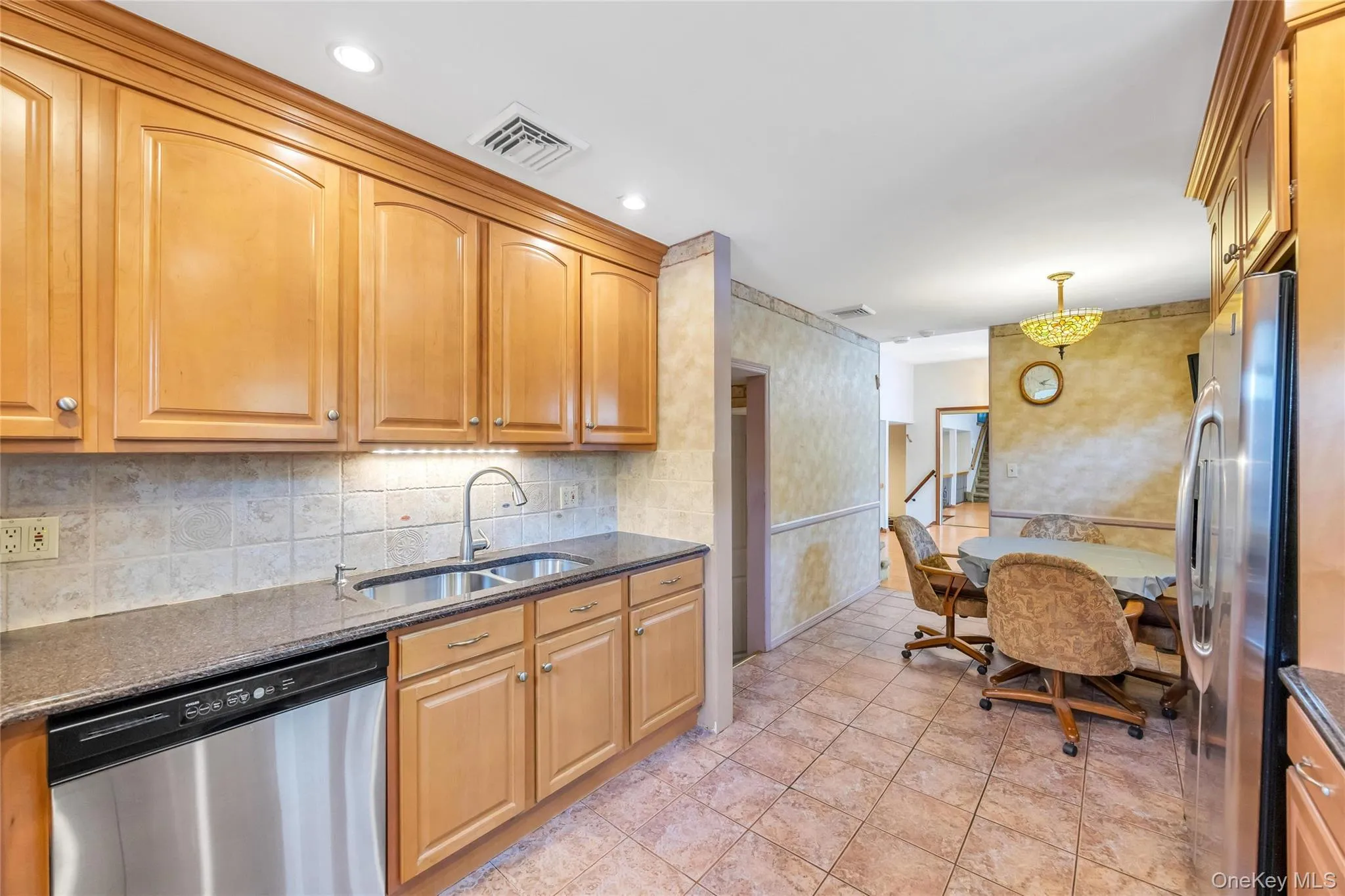 35 Jerold Street, Oyster Bay, NY, 5 Bedrooms Bedrooms, 12 Rooms Rooms,3 BathroomsBathrooms,Residential,For Rent,Jerold,0,1028652 35 Jerold Street, Oyster Bay, NY, 5 Bedrooms Bedrooms, 12 Rooms Rooms,3 BathroomsBathrooms,Residential,For Rent,Jerold,0,1028652