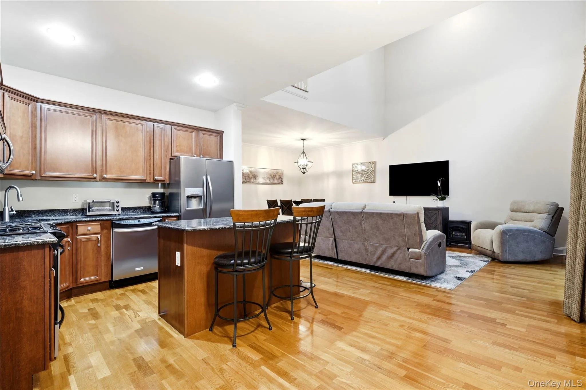 260 Medea Way, Islip, NY, 4 Bedrooms Bedrooms, 7 Rooms Rooms,2 BathroomsBathrooms,Residential,For Rent,Medea,0,1028654 260 Medea Way, Islip, NY, 4 Bedrooms Bedrooms, 7 Rooms Rooms,2 BathroomsBathrooms,Residential,For Rent,Medea,0,1028654