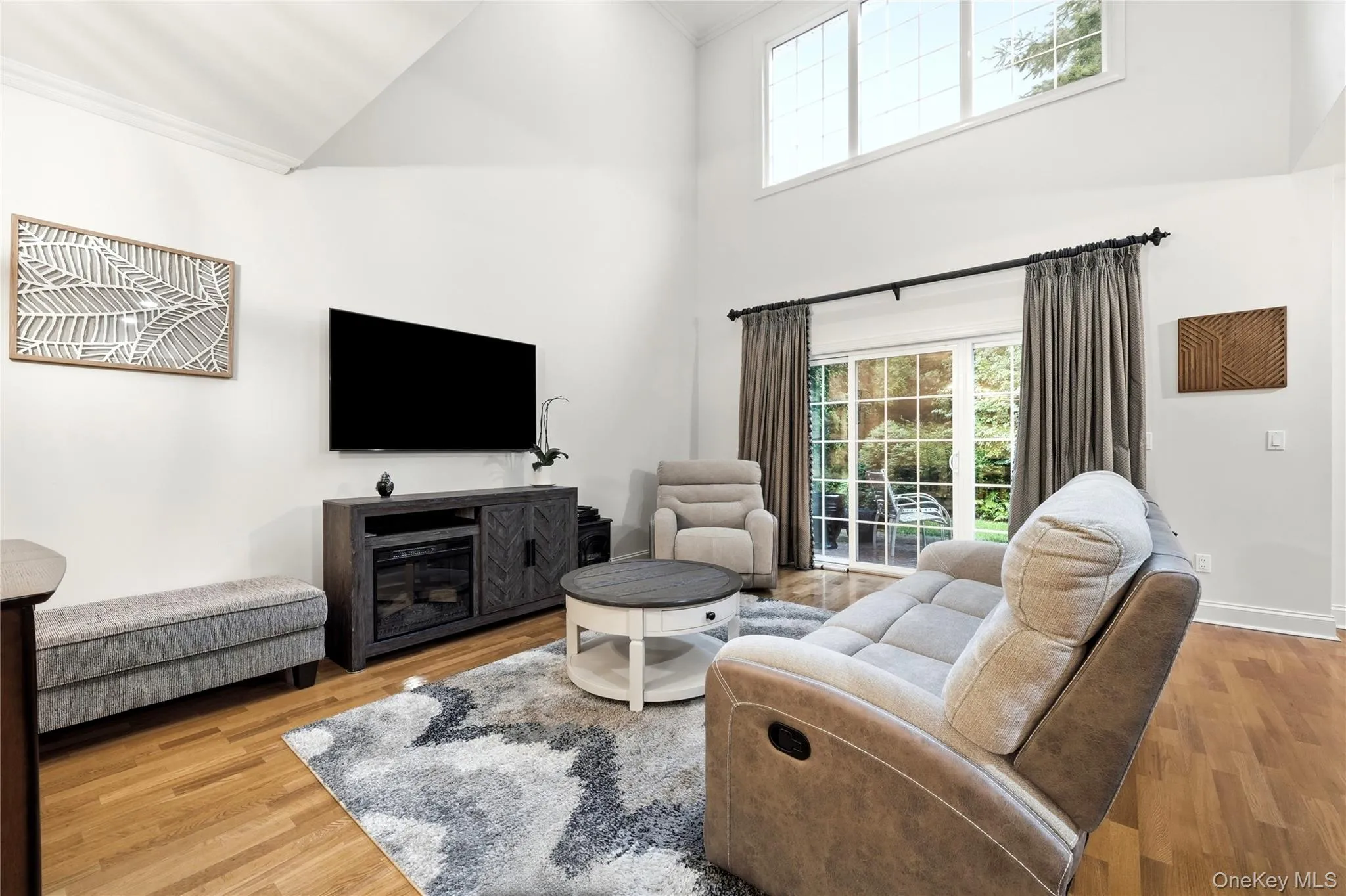 260 Medea Way, Islip, NY, 4 Bedrooms Bedrooms, 7 Rooms Rooms,2 BathroomsBathrooms,Residential,For Rent,Medea,0,1028654 260 Medea Way, Islip, NY, 4 Bedrooms Bedrooms, 7 Rooms Rooms,2 BathroomsBathrooms,Residential,For Rent,Medea,0,1028654
