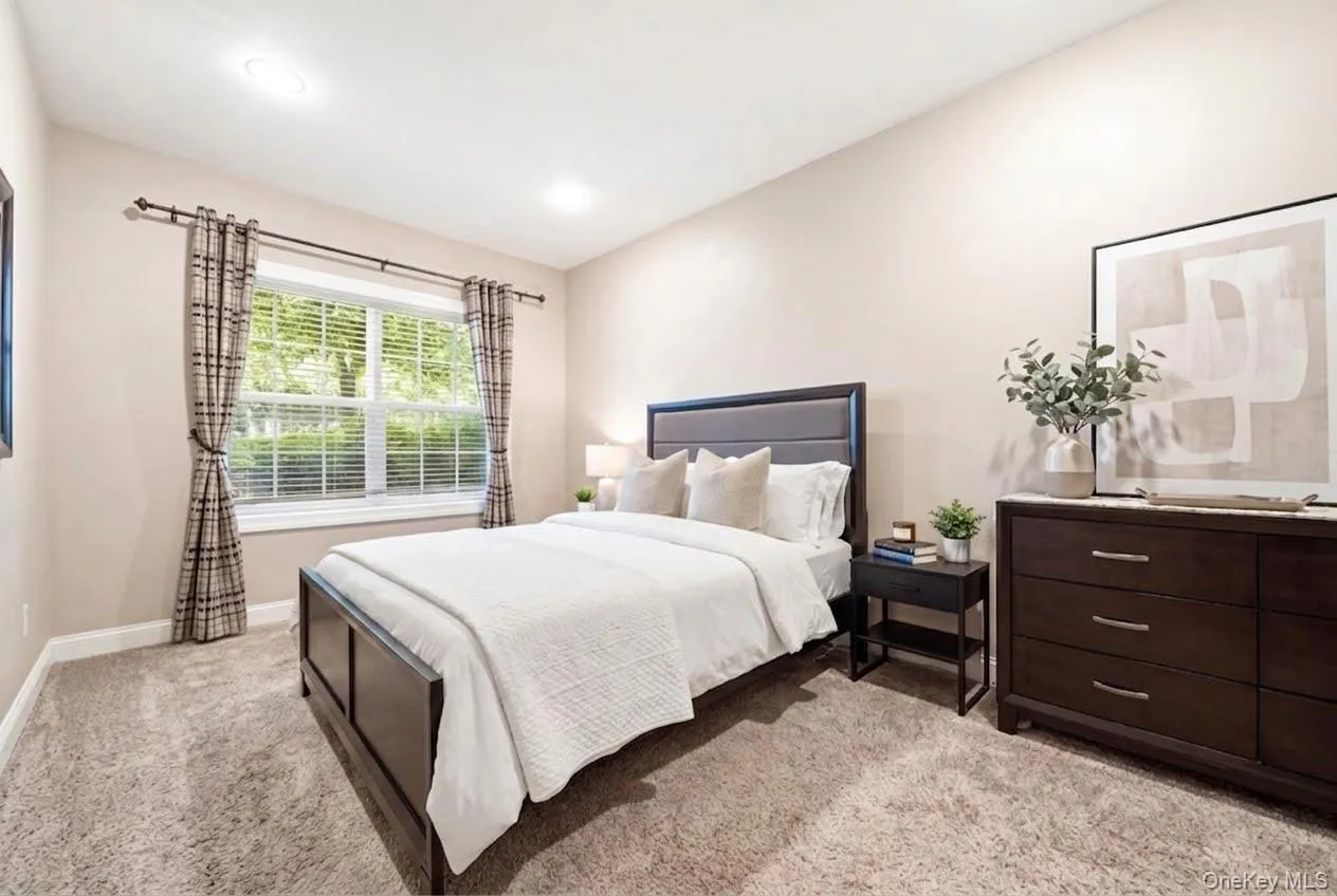 260 Medea Way, Islip, NY, 4 Bedrooms Bedrooms, 7 Rooms Rooms,2 BathroomsBathrooms,Residential,For Rent,Medea,0,1028654 260 Medea Way, Islip, NY, 4 Bedrooms Bedrooms, 7 Rooms Rooms,2 BathroomsBathrooms,Residential,For Rent,Medea,0,1028654