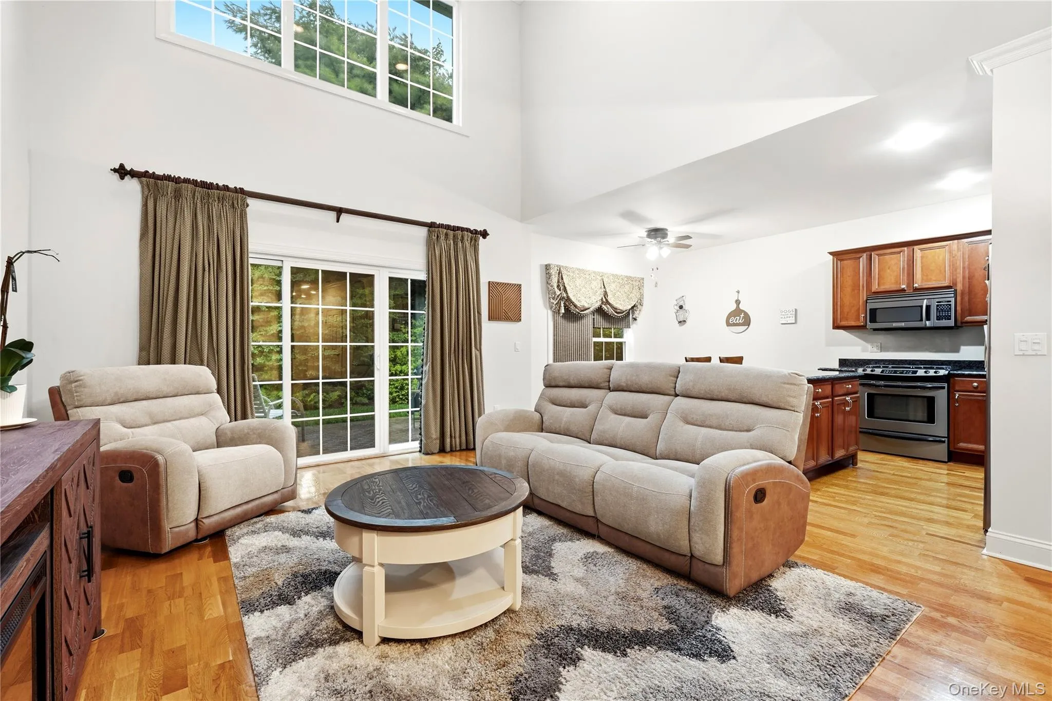 260 Medea Way, Islip, NY, 4 Bedrooms Bedrooms, 7 Rooms Rooms,2 BathroomsBathrooms,Residential,For Rent,Medea,0,1028654 260 Medea Way, Islip, NY, 4 Bedrooms Bedrooms, 7 Rooms Rooms,2 BathroomsBathrooms,Residential,For Rent,Medea,0,1028654