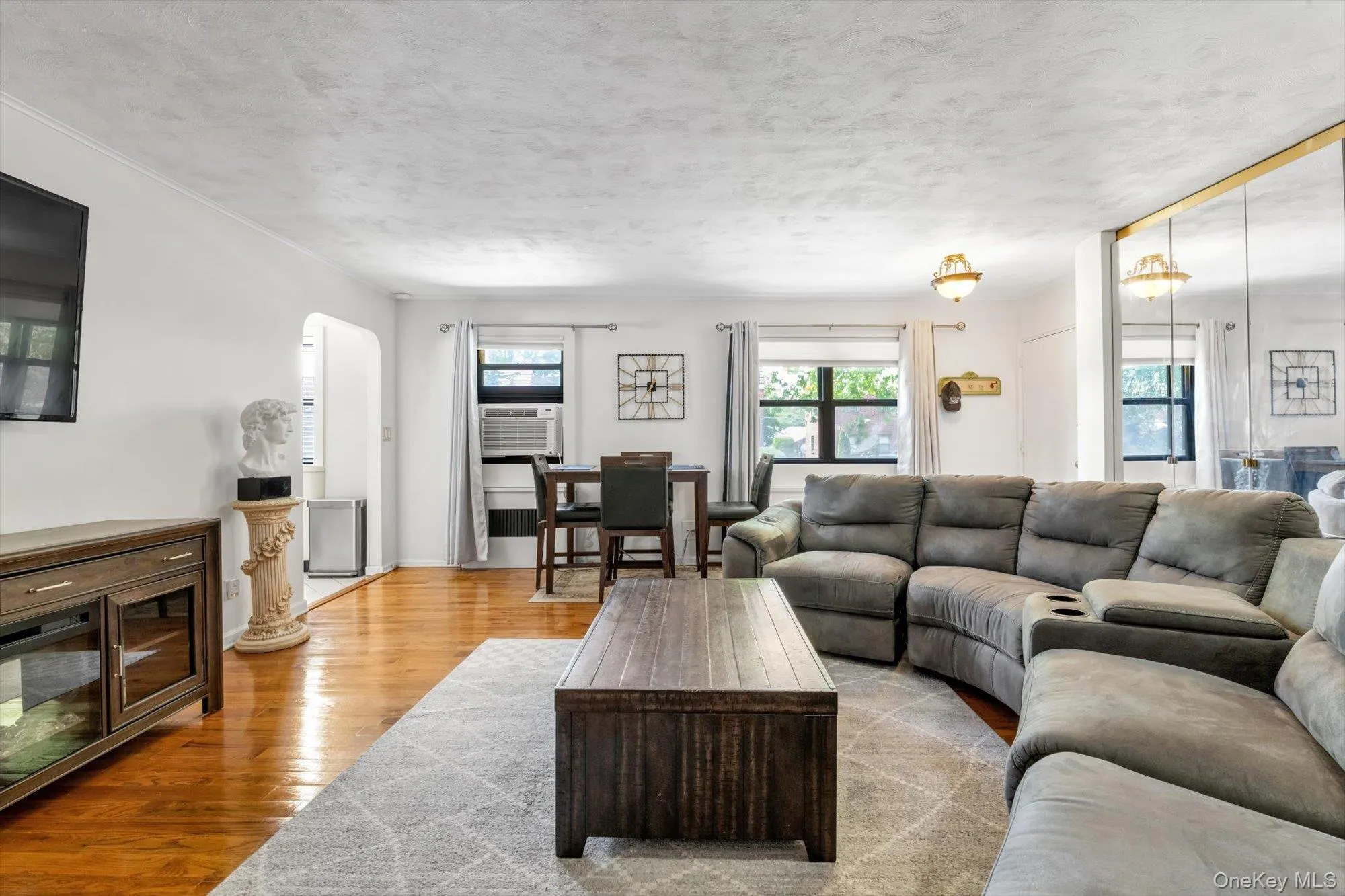 163-02 Willets Point Blvd., New York, NY, 2 Bedrooms Bedrooms, 5 Rooms Rooms,1 BathroomBathrooms,Residential,For Rent,Willets Point Blvd.,0,1028658 163-02 Willets Point Blvd., New York, NY, 2 Bedrooms Bedrooms, 5 Rooms Rooms,1 BathroomBathrooms,Residential,For Rent,Willets Point Blvd.,0,1028658