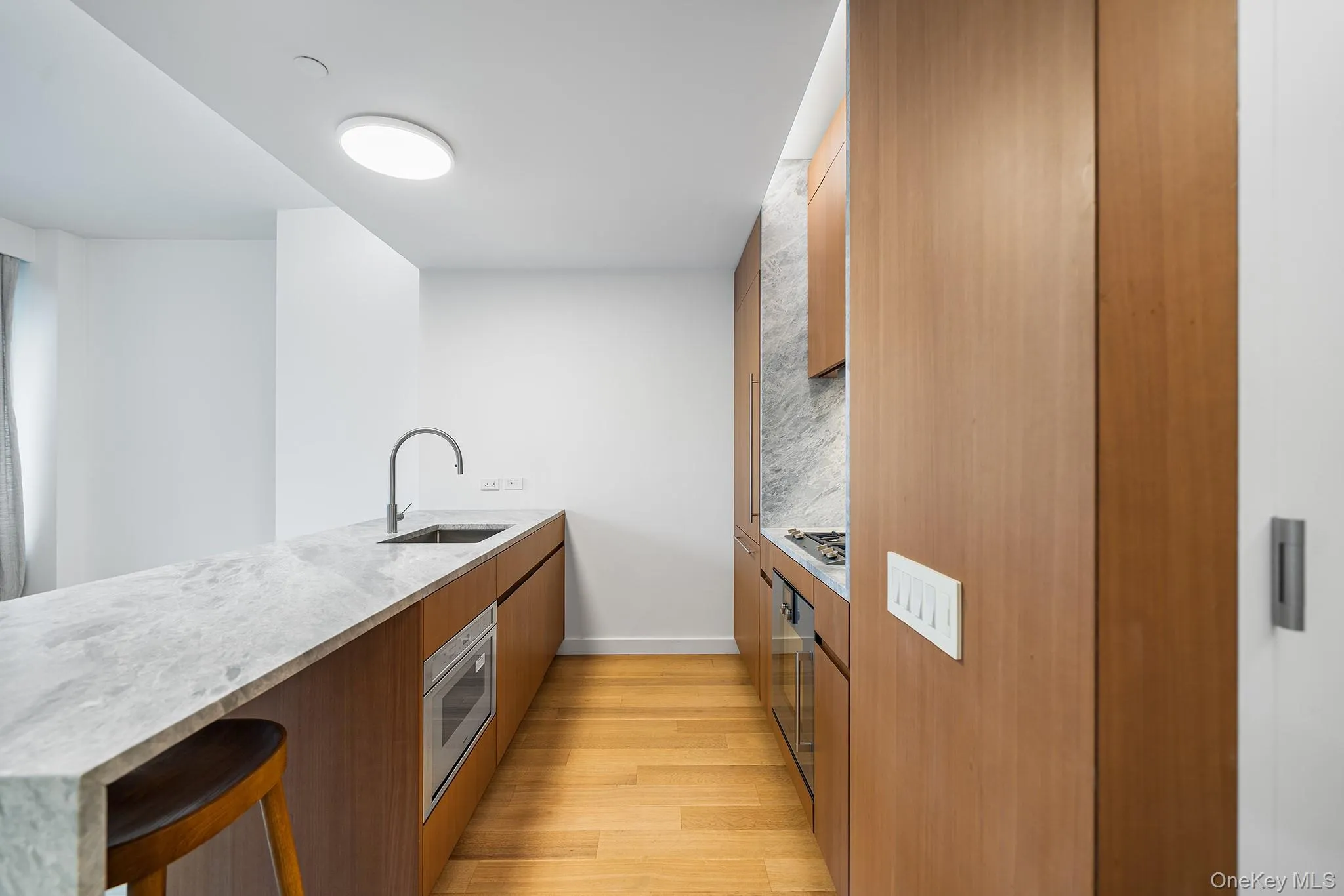 611 56th Street, New York, NY, 1 Bedroom Bedrooms, 3 Rooms Rooms,1 BathroomBathrooms,Residential,For Rent,56th,0,1028661 611 56th Street, New York, NY, 1 Bedroom Bedrooms, 3 Rooms Rooms,1 BathroomBathrooms,Residential,For Rent,56th,0,1028661