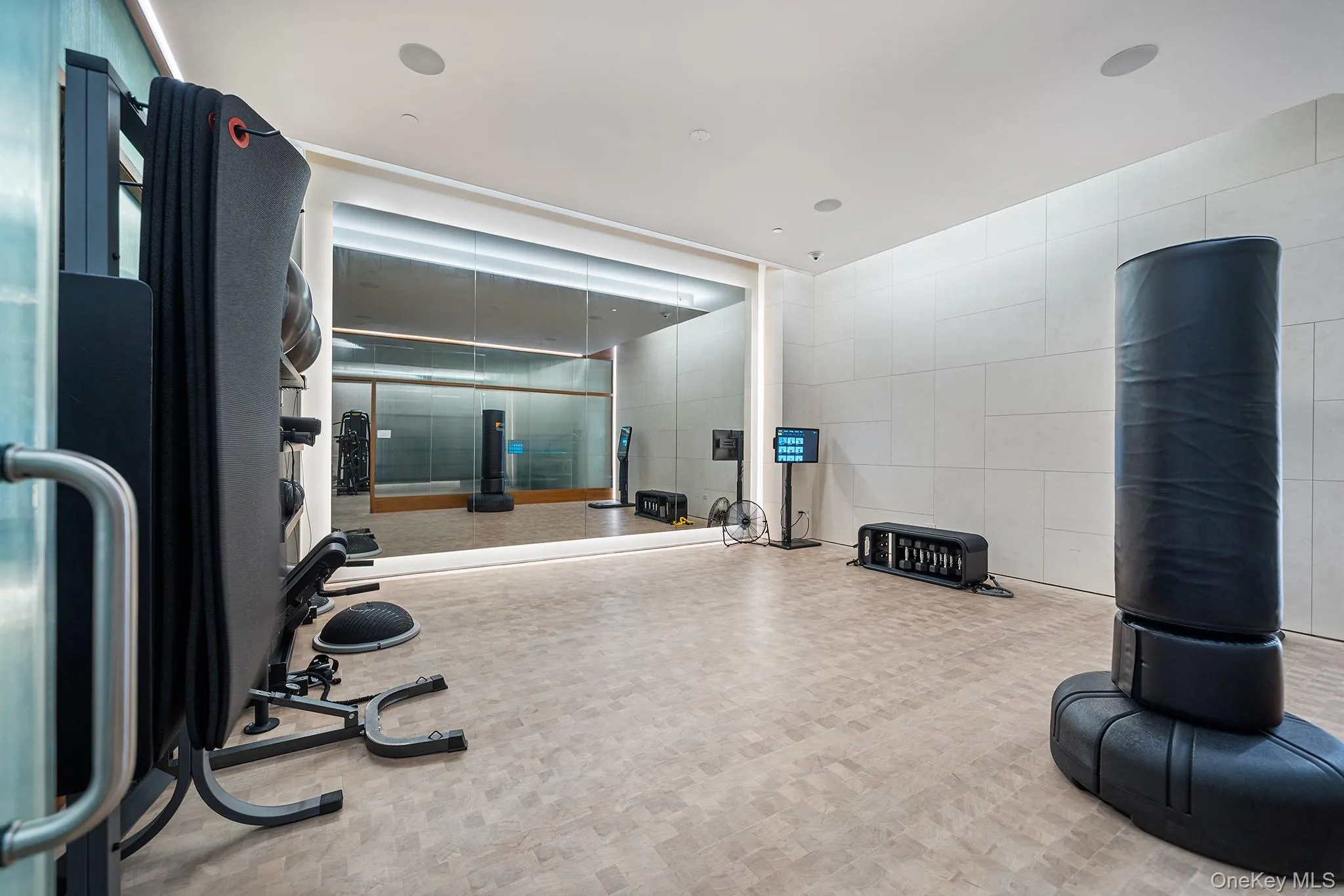 611 56th Street, New York, NY, 1 Bedroom Bedrooms, 3 Rooms Rooms,1 BathroomBathrooms,Residential,For Rent,56th,0,1028661 611 56th Street, New York, NY, 1 Bedroom Bedrooms, 3 Rooms Rooms,1 BathroomBathrooms,Residential,For Rent,56th,0,1028661