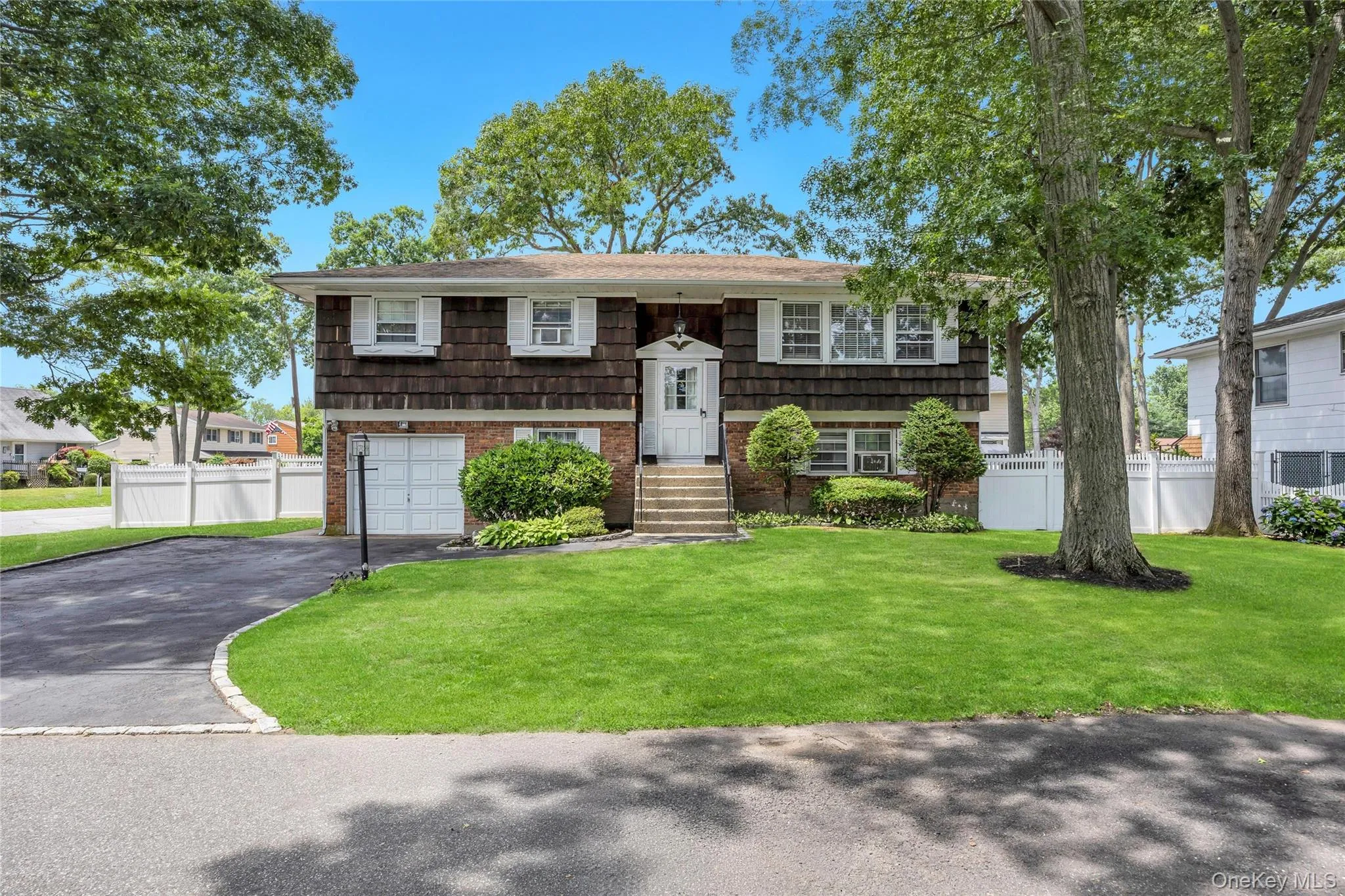 612 Vine Street, Babylon, NY, 4 Bedrooms Bedrooms, 10 Rooms Rooms,2 BathroomsBathrooms,Residential,For Rent,Vine,0,1028665 612 Vine Street, Babylon, NY, 4 Bedrooms Bedrooms, 10 Rooms Rooms,2 BathroomsBathrooms,Residential,For Rent,Vine,0,1028665