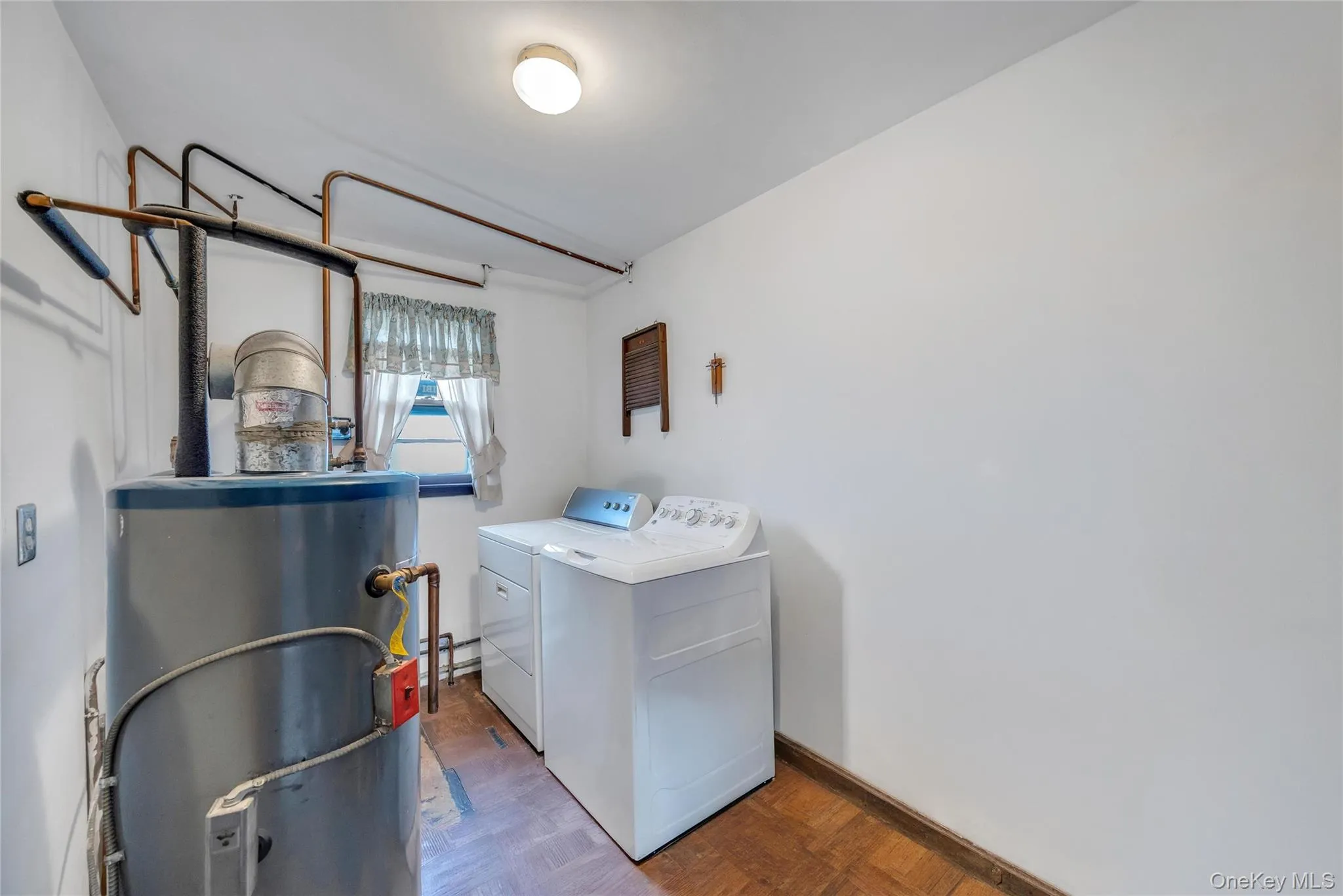 612 Vine Street, Babylon, NY, 4 Bedrooms Bedrooms, 10 Rooms Rooms,2 BathroomsBathrooms,Residential,For Rent,Vine,0,1028665 612 Vine Street, Babylon, NY, 4 Bedrooms Bedrooms, 10 Rooms Rooms,2 BathroomsBathrooms,Residential,For Rent,Vine,0,1028665