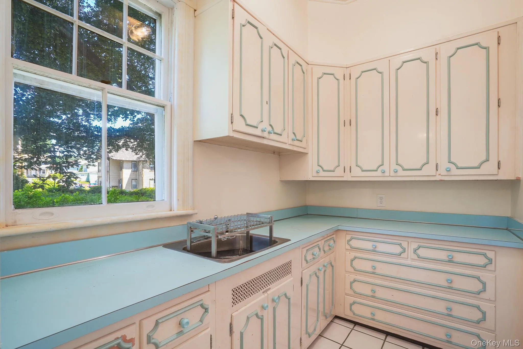 151 Academy Street, Poughkeepsie, NY, 4 Bedrooms Bedrooms, 13 Rooms Rooms,2 BathroomsBathrooms,Residential,For Rent,Academy,0,1028671 151 Academy Street, Poughkeepsie, NY, 4 Bedrooms Bedrooms, 13 Rooms Rooms,2 BathroomsBathrooms,Residential,For Rent,Academy,0,1028671